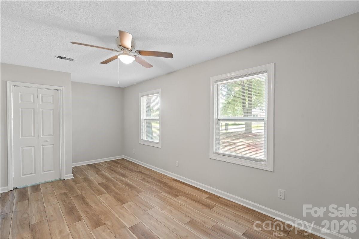 8006 Hemby Wood Drive Property Photo 21