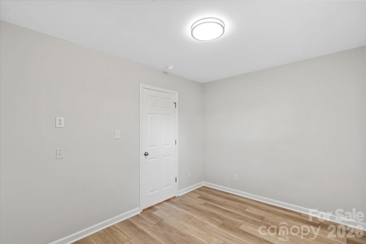 8006 Hemby Wood Drive Property Photo 22