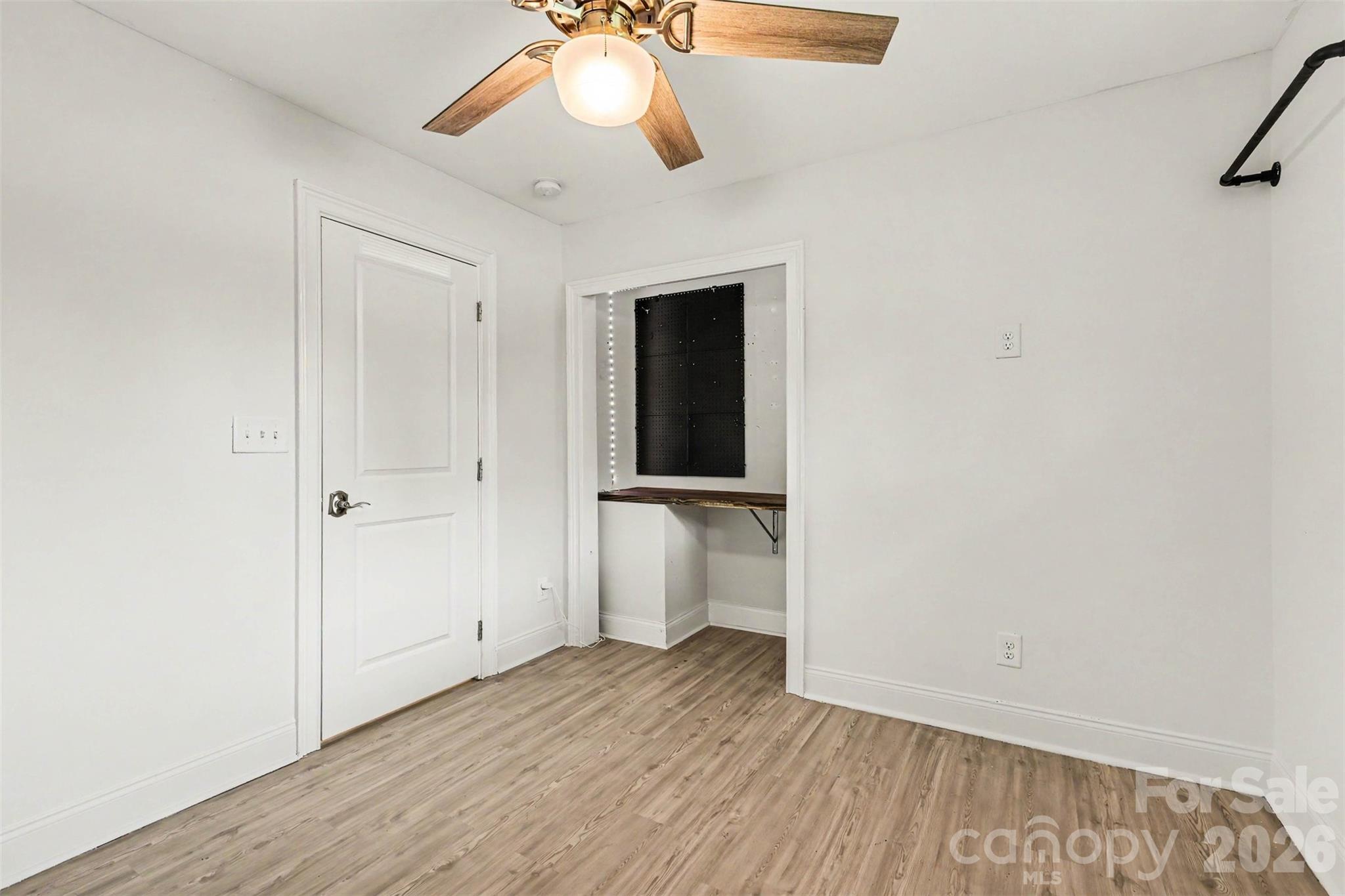 7048 Delta Lake Drive Property Photo 22