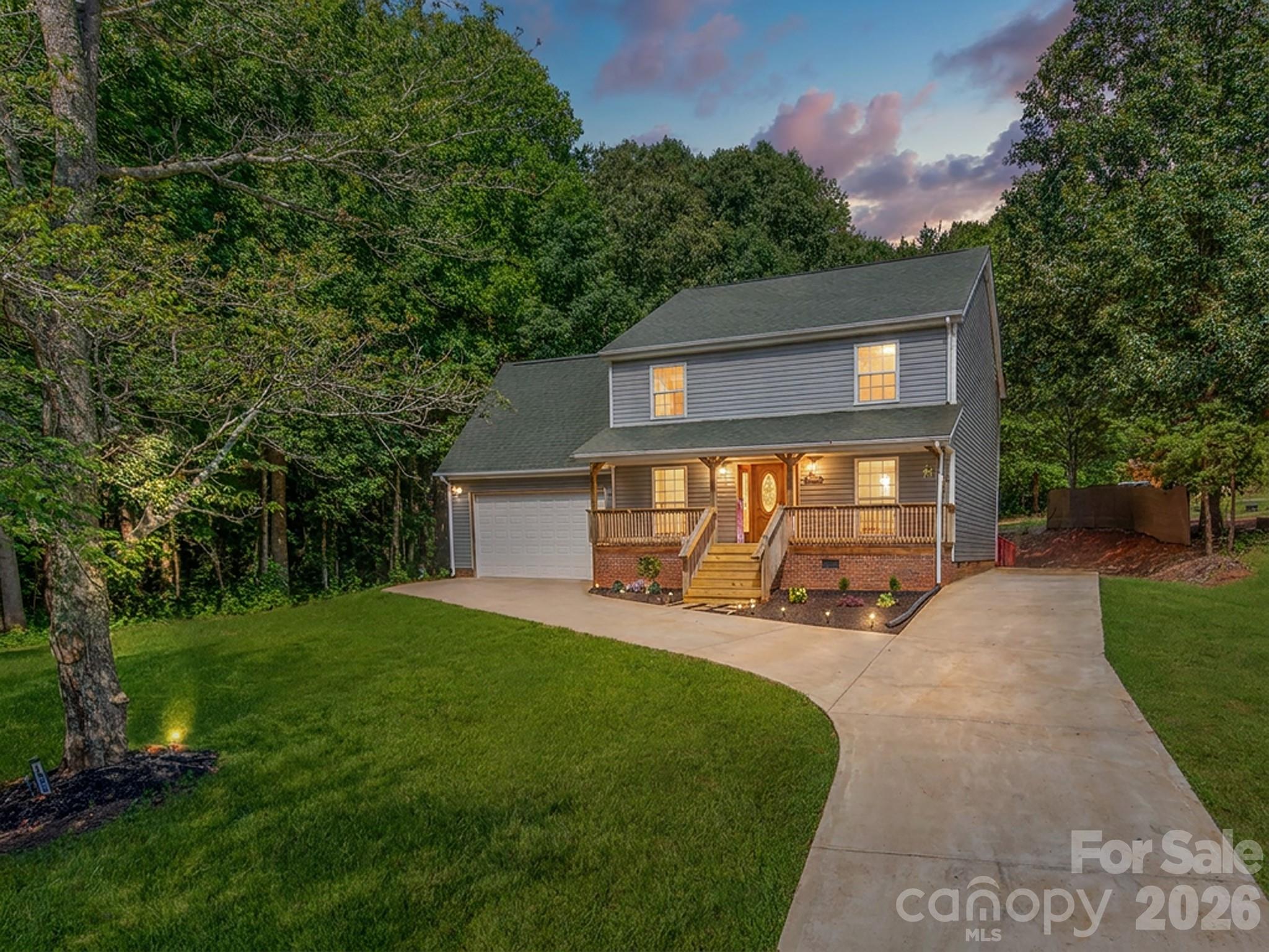 7575 Tanglewood Drive Property Photo 2