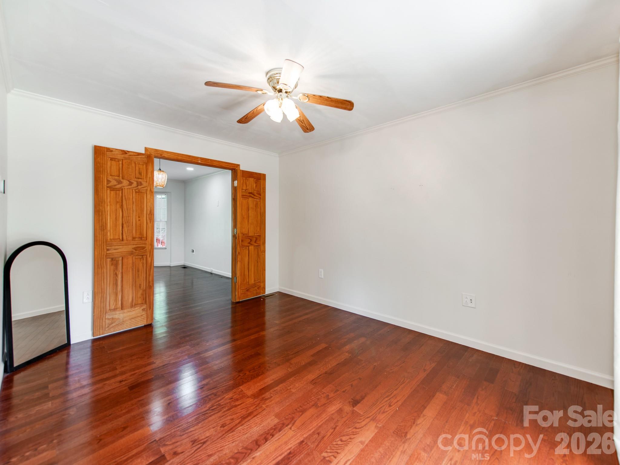 7575 Tanglewood Drive Property Photo 9