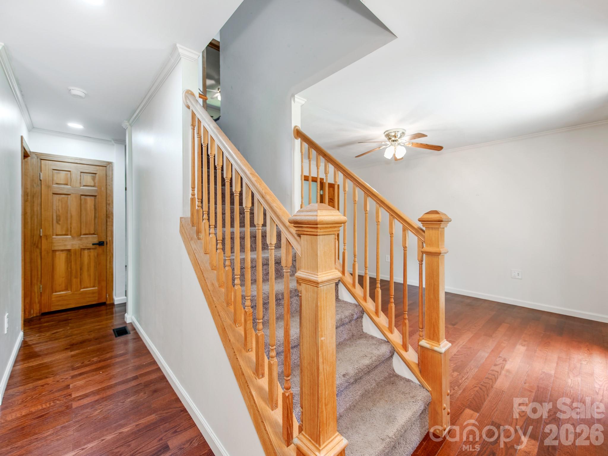 7575 Tanglewood Drive Property Photo 16