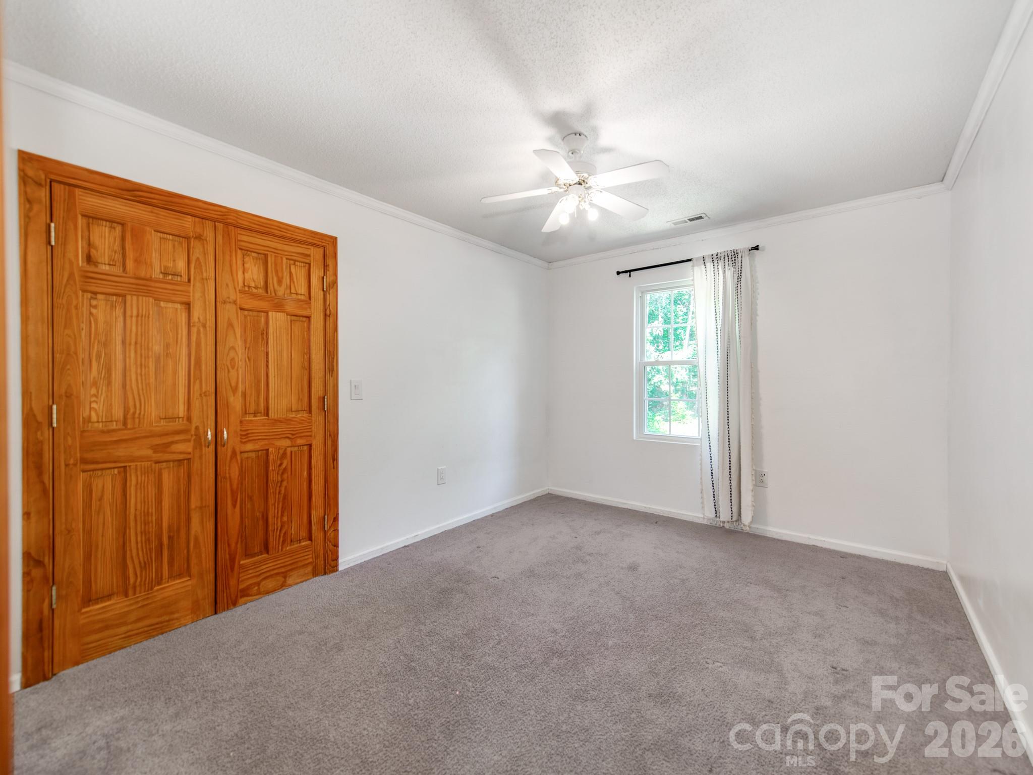7575 Tanglewood Drive Property Photo 18