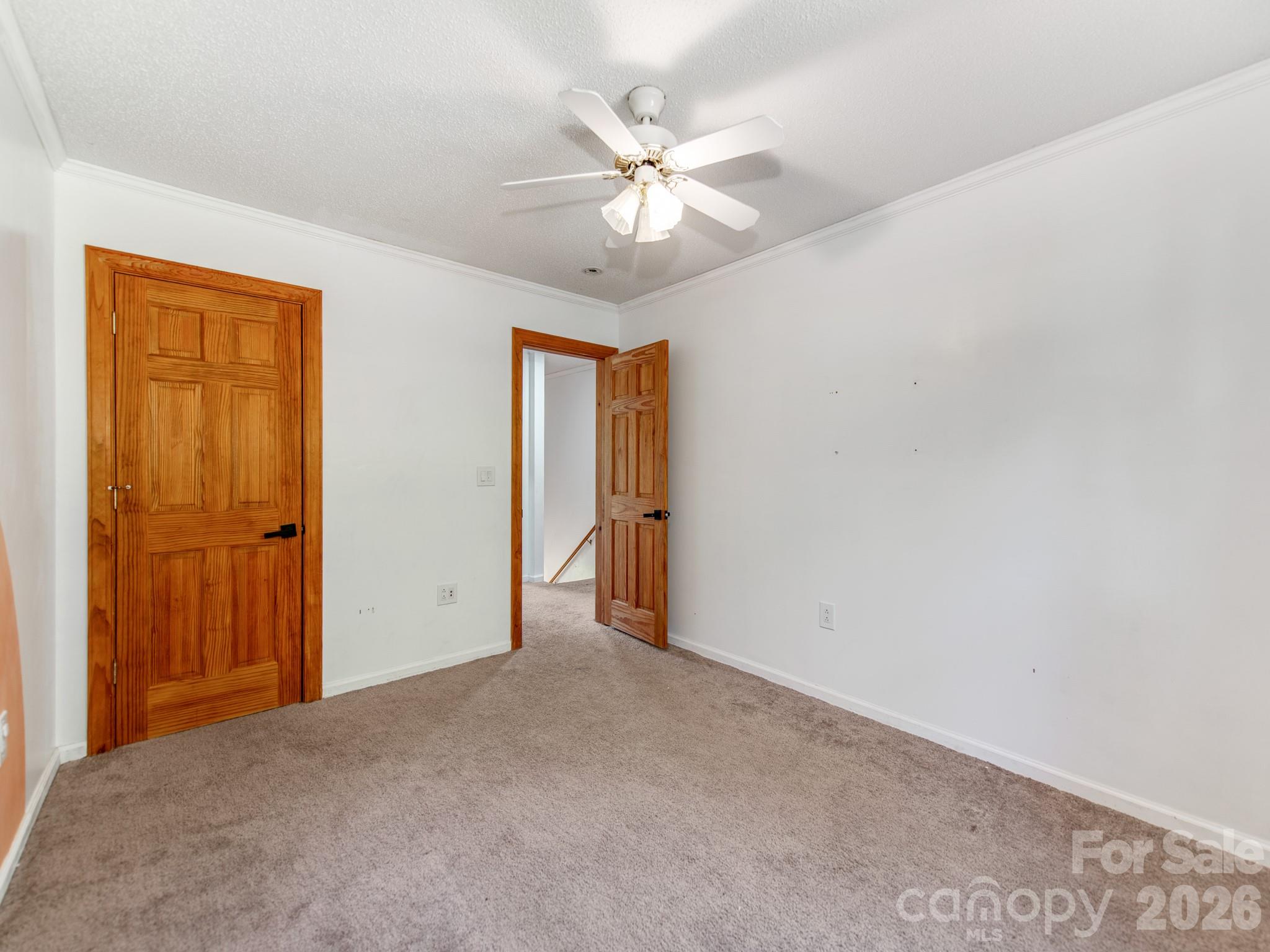 7575 Tanglewood Drive Property Photo 24