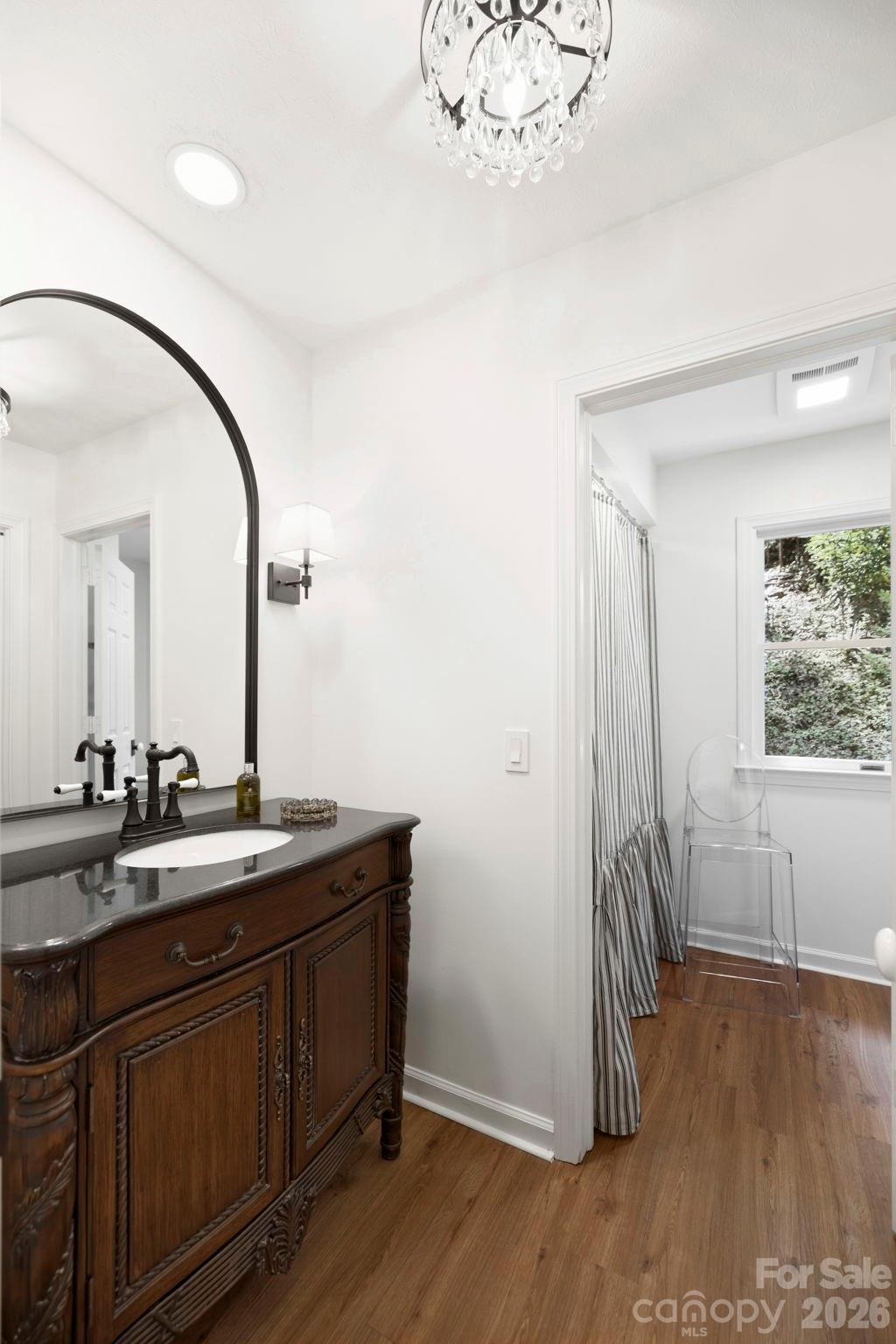 212 Estate Drive Property Photo 27