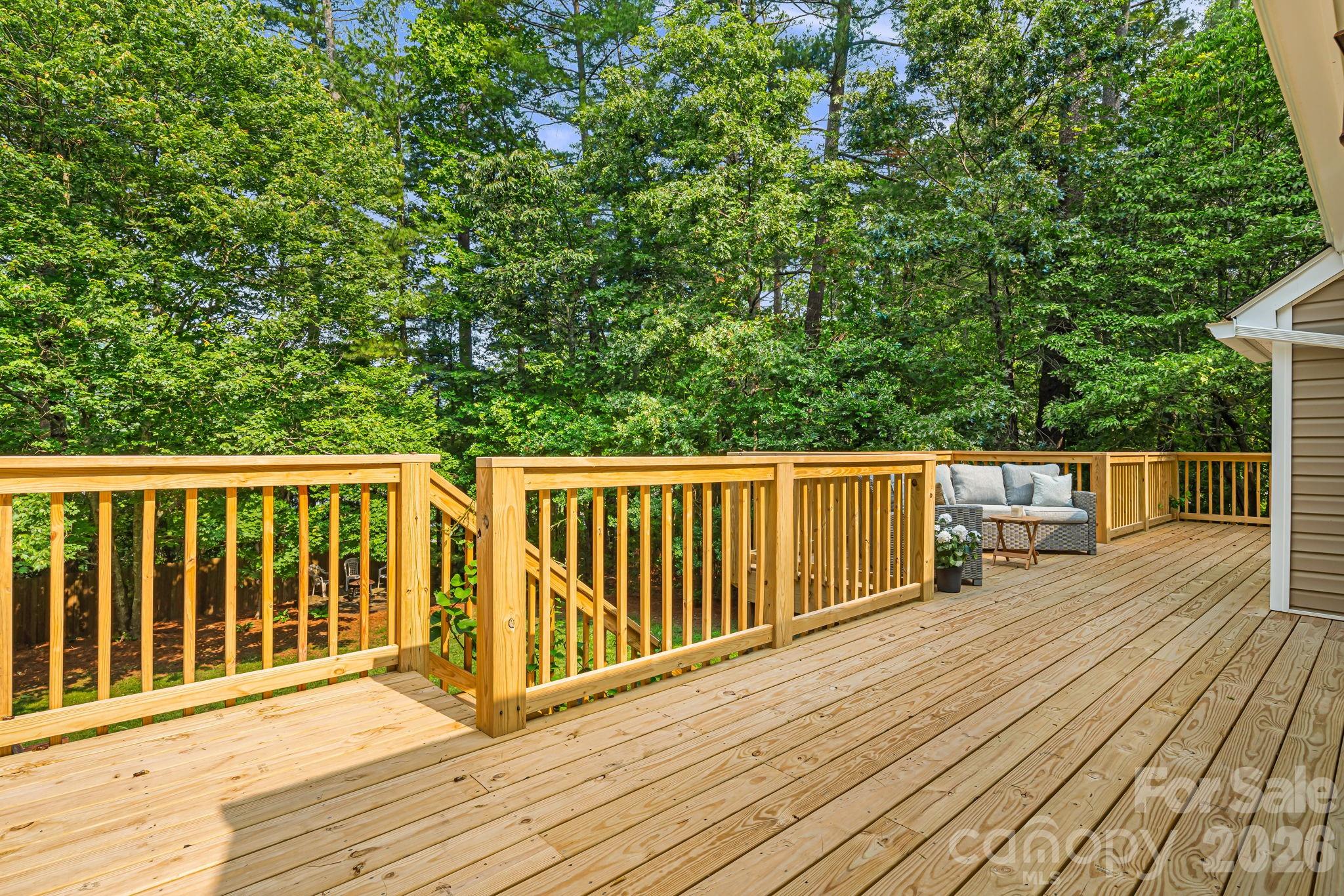 212 Riva Ridge Drive Property Photo 19