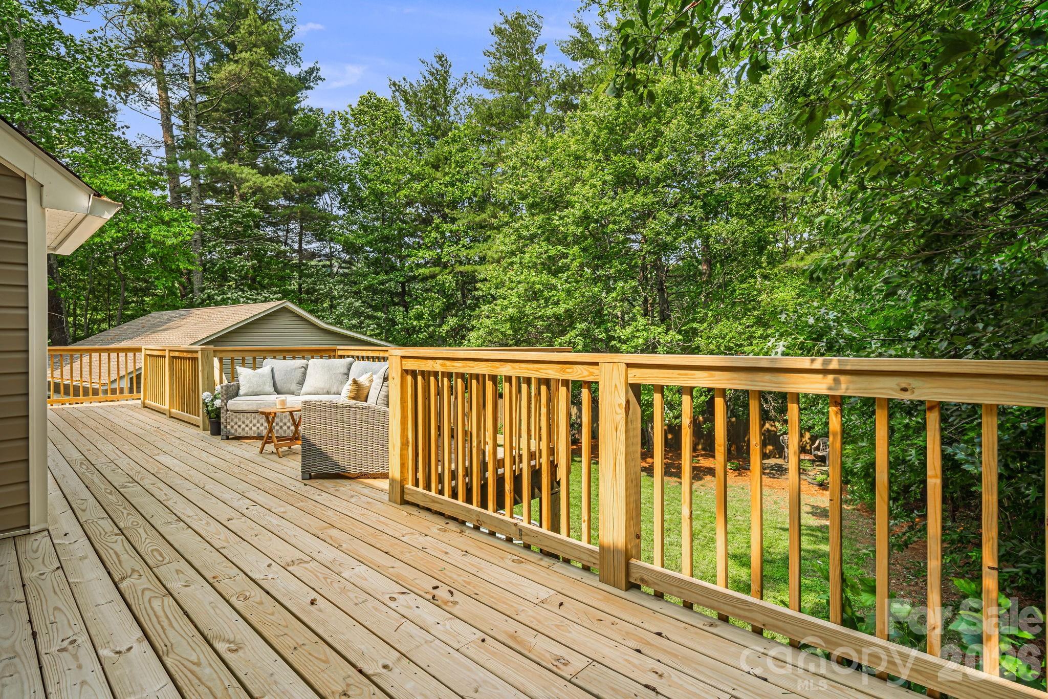 212 Riva Ridge Drive Property Photo 20