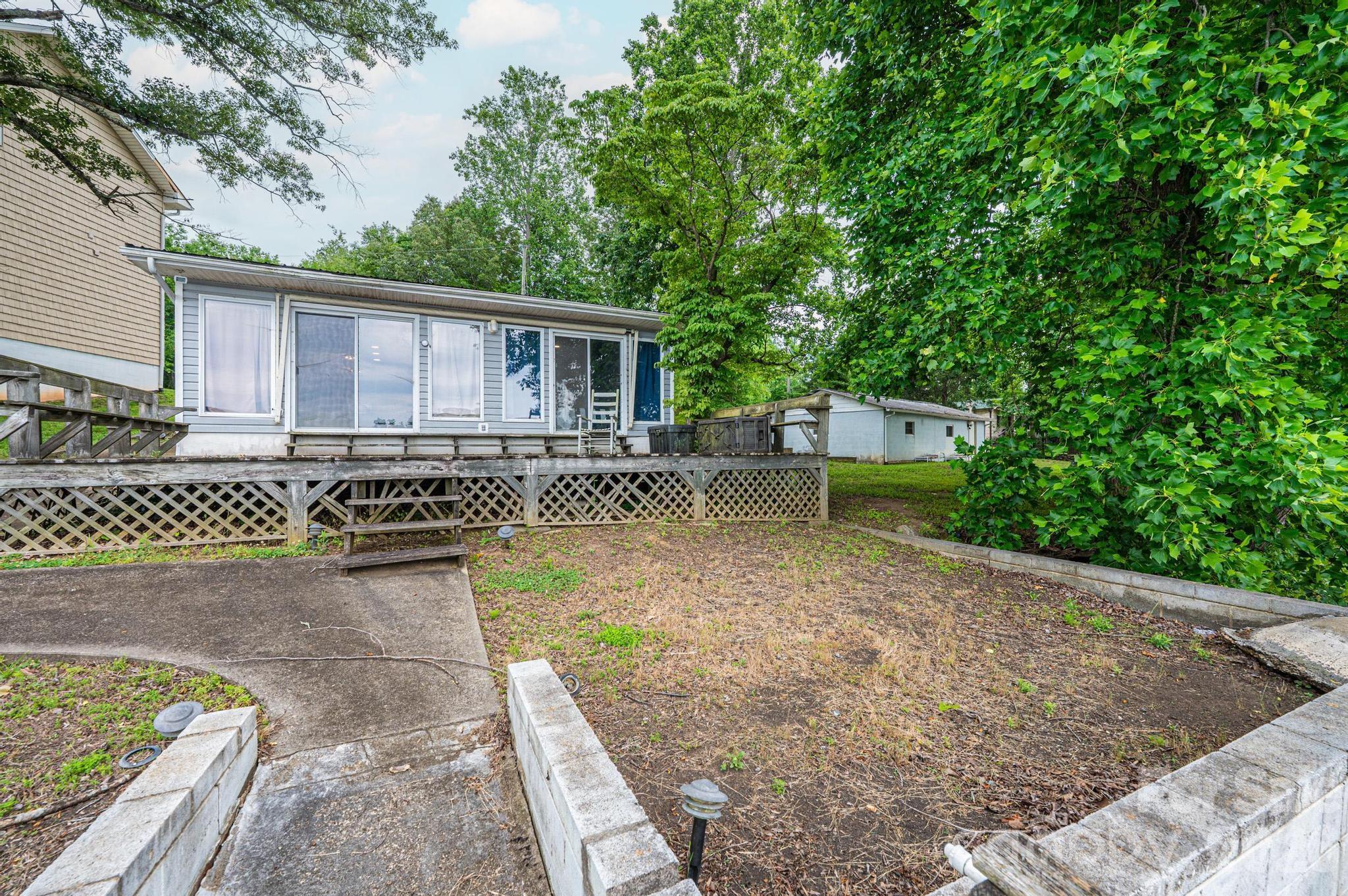 4566 Windward Lane Property Photo 6