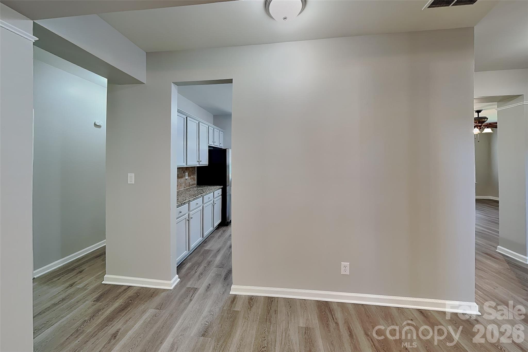3014 Brook Valley Run Property Photo 5