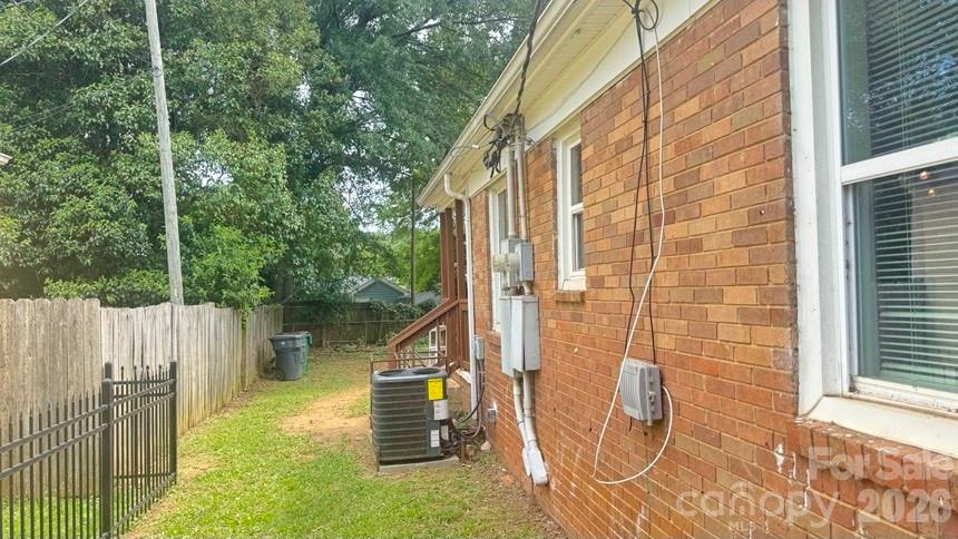 1661 &1665 Montana Drive Property Photo 7