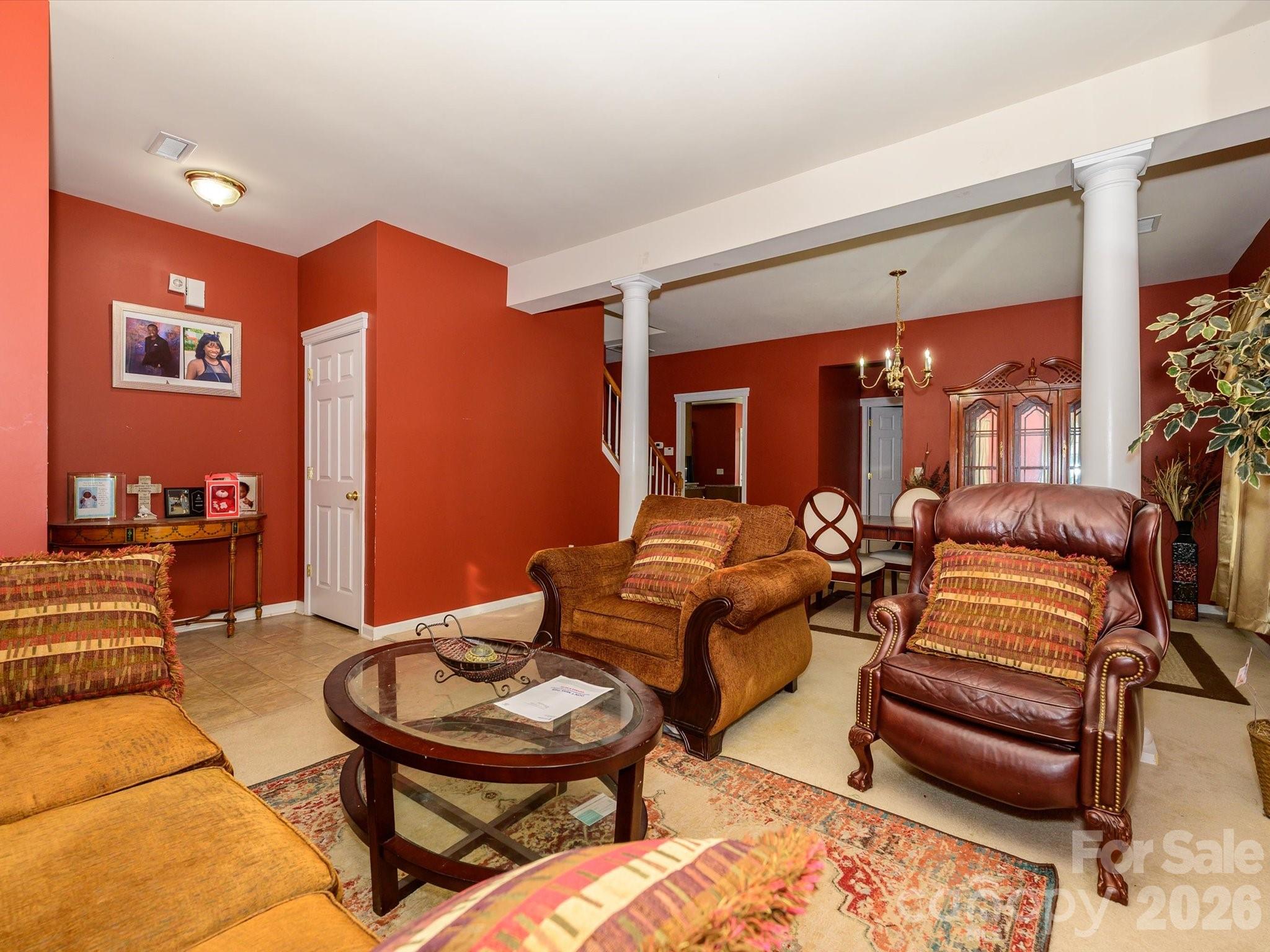 5424 Nightshade Oaks Drive Property Photo 6