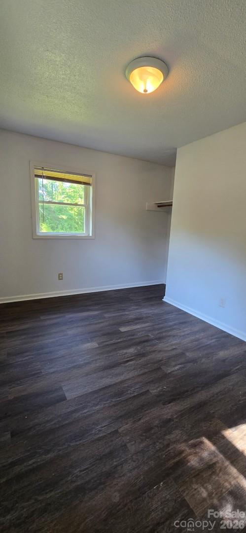 137 Walcott Court Property Photo 4