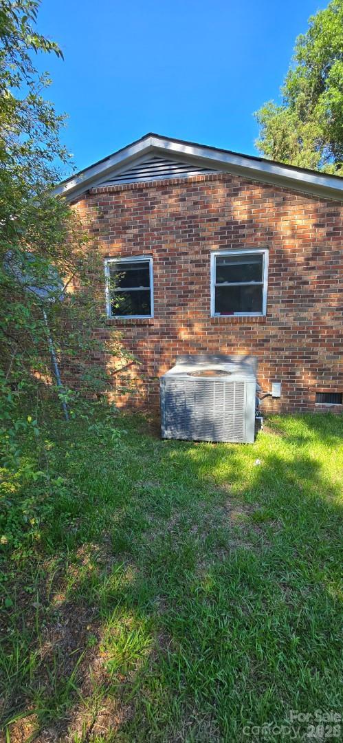 137 Walcott Court Property Photo 8
