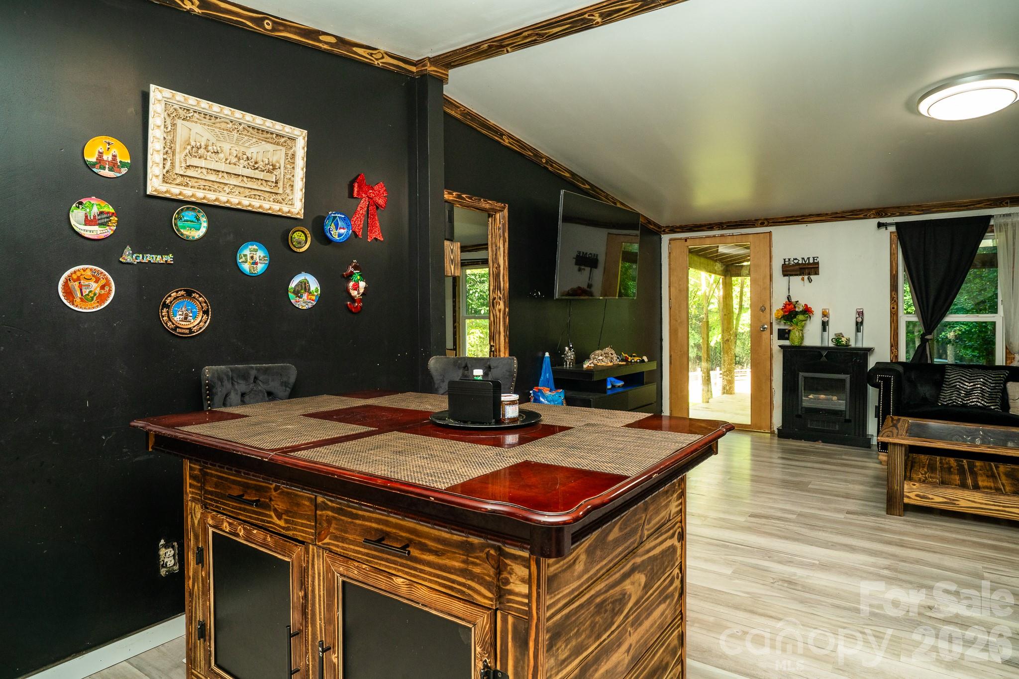 2268 Forest Music Drive Property Photo 8