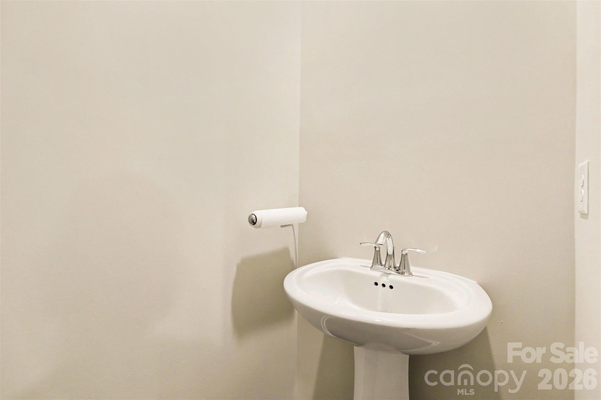5019 Chegall Crossing Way Property Photo 16