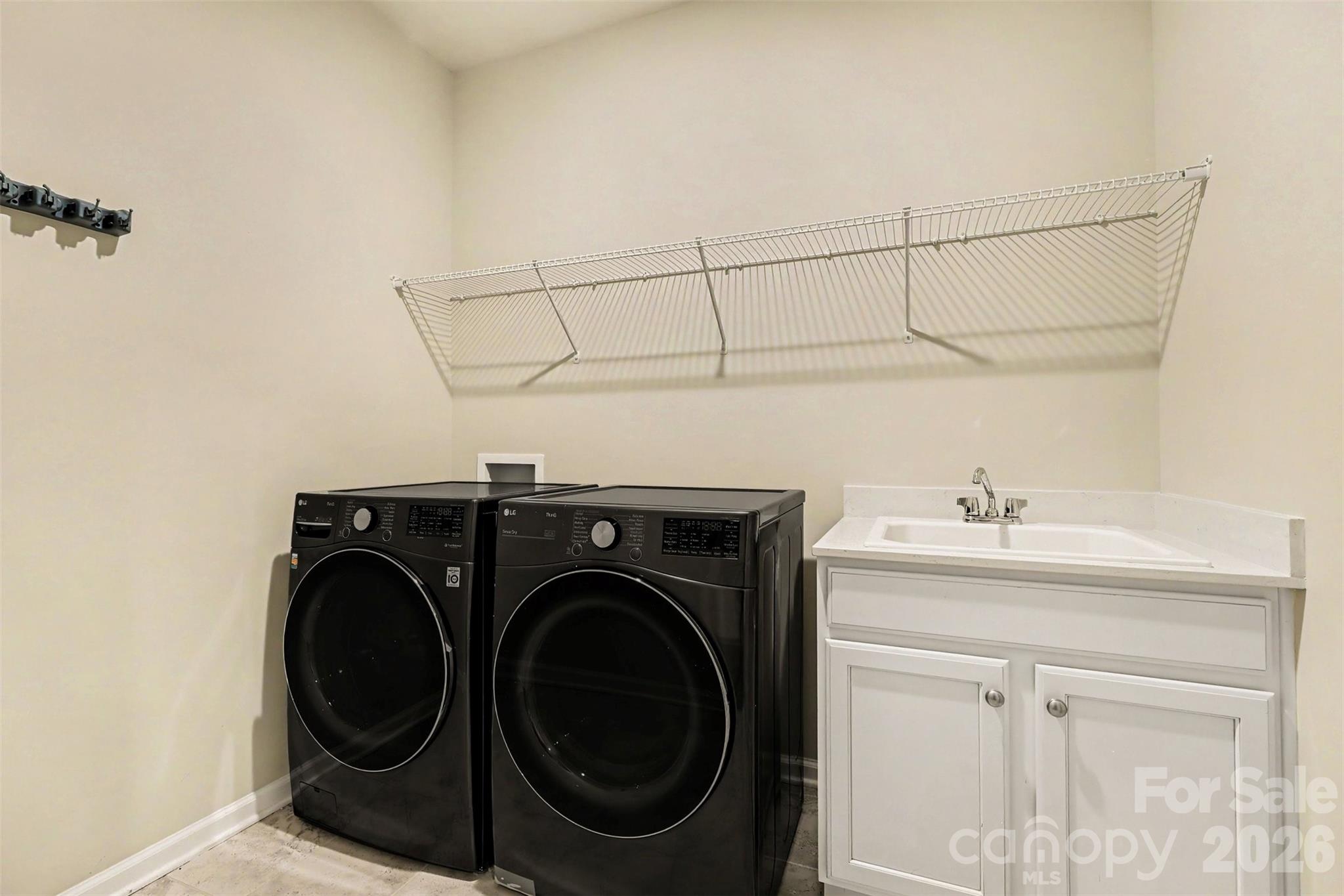 5019 Chegall Crossing Way Property Photo 31