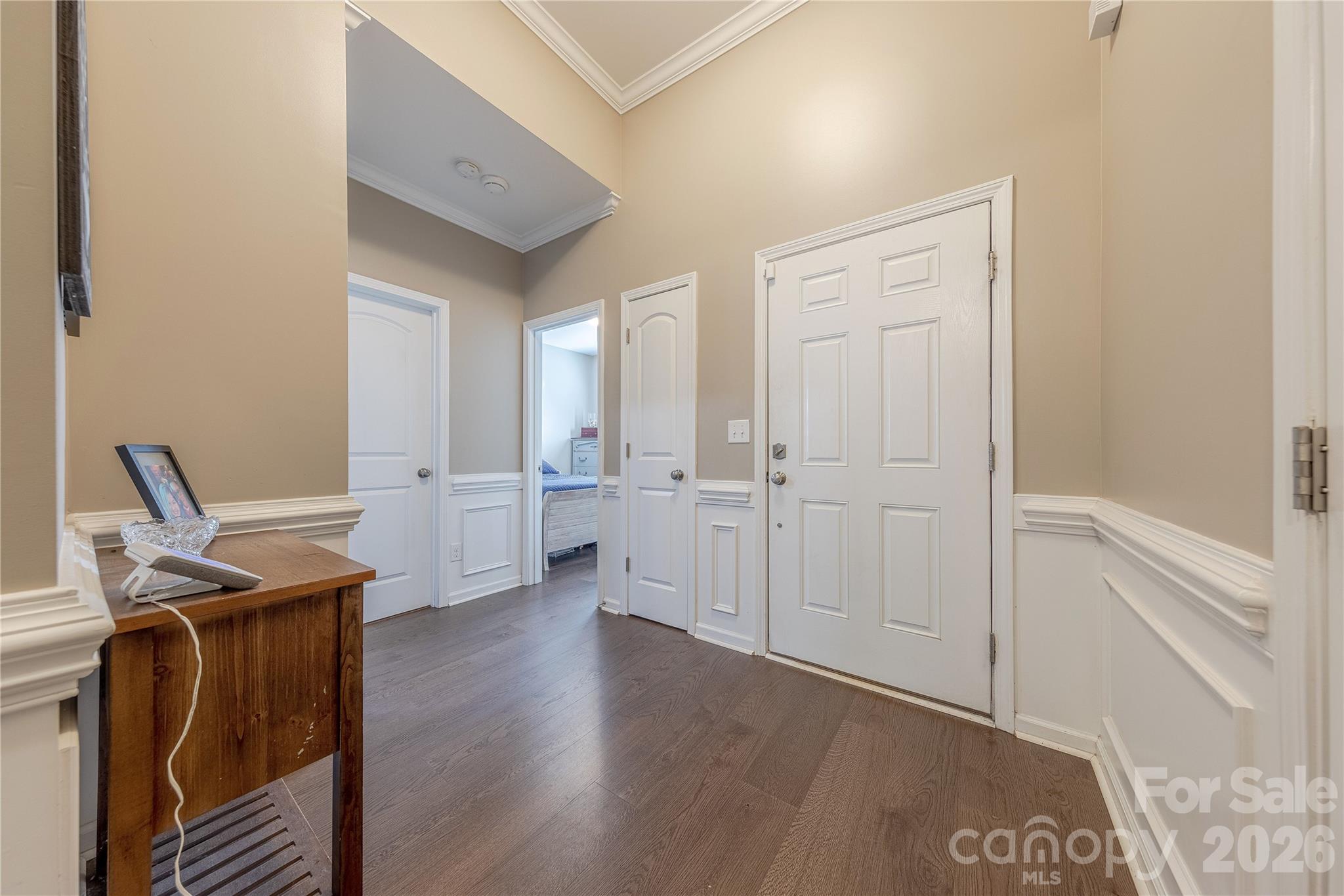 8115 Goodall Court Property Photo 6