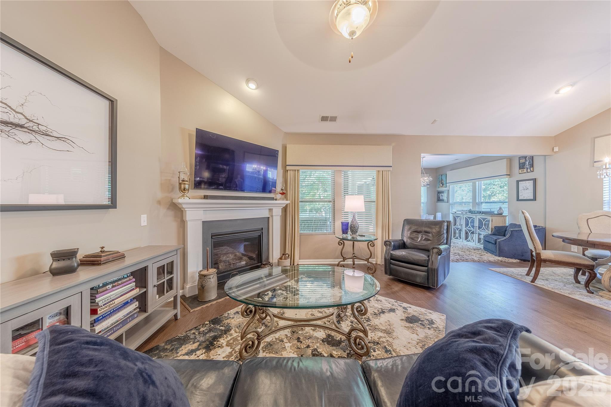 8115 Goodall Court Property Photo 7