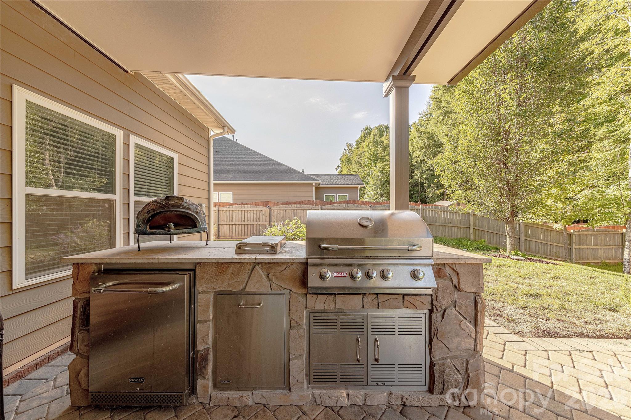 8115 Goodall Court Property Photo 32