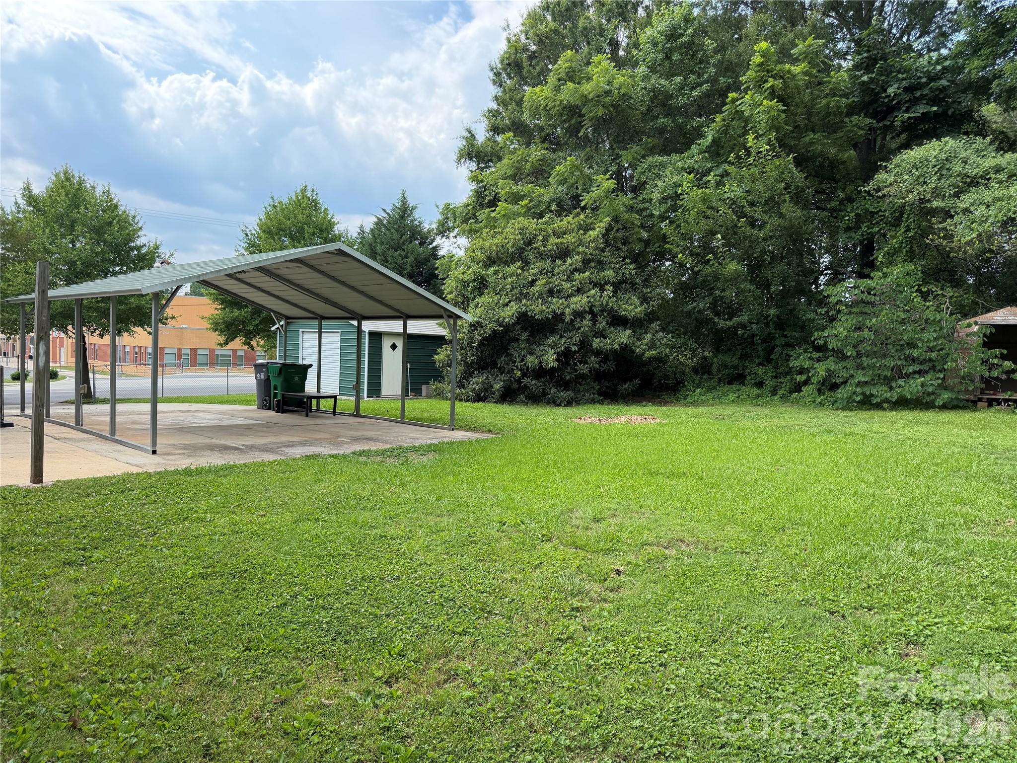 7101 Riding Trail Road Property Photo 23