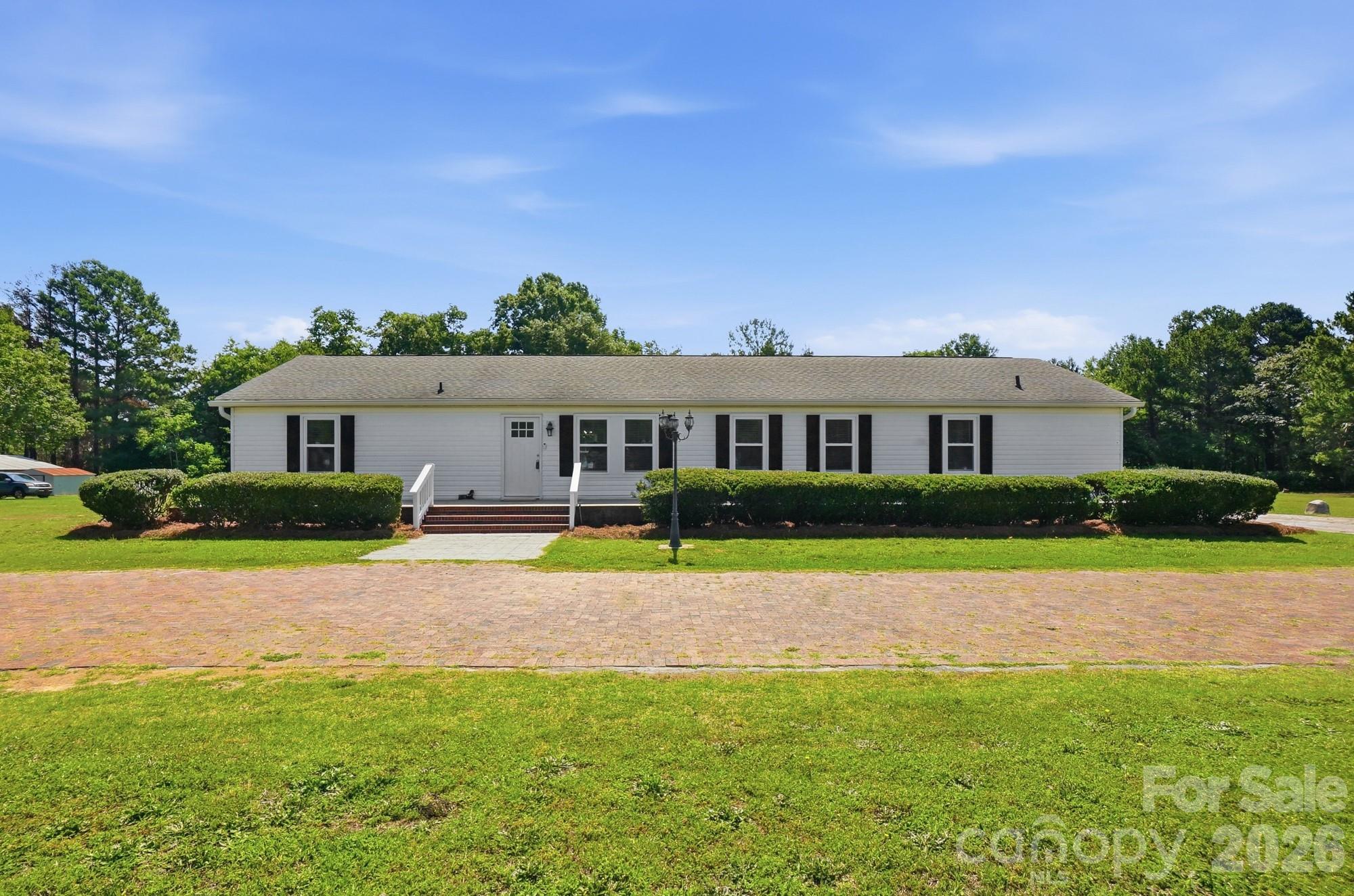 288 Farris Road Property Photo 1