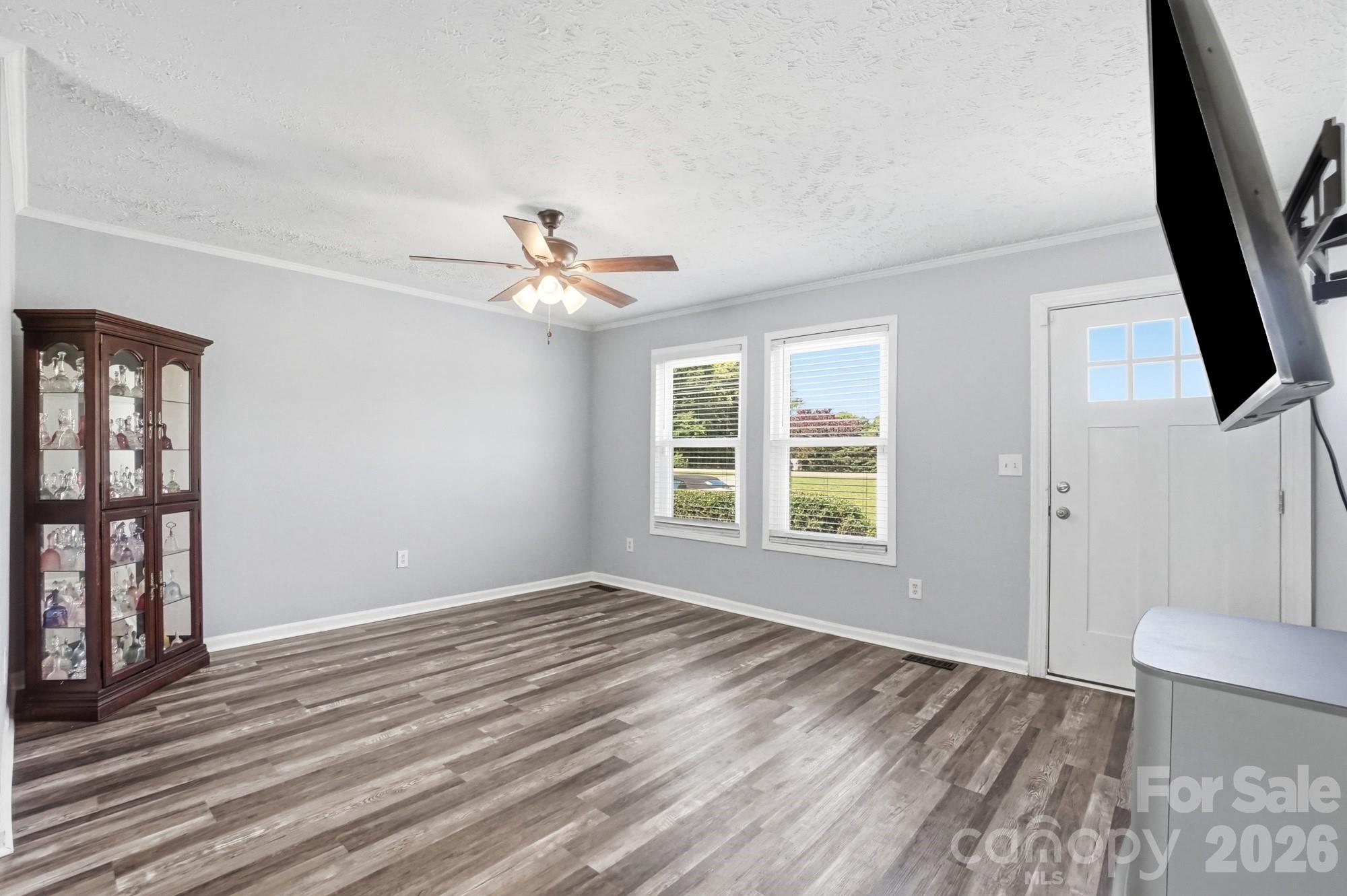 288 Farris Road Property Photo 8