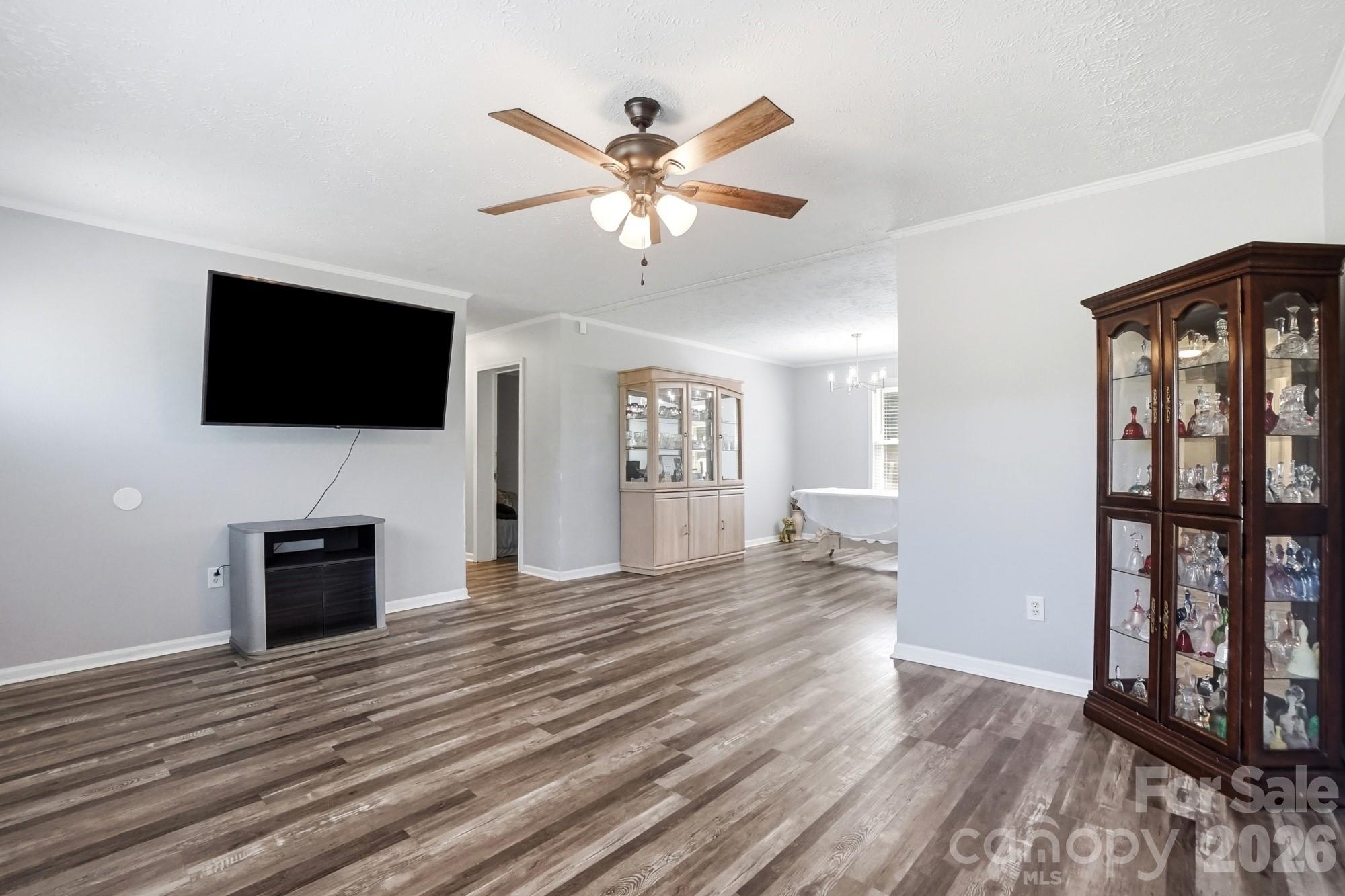 288 Farris Road Property Photo 9