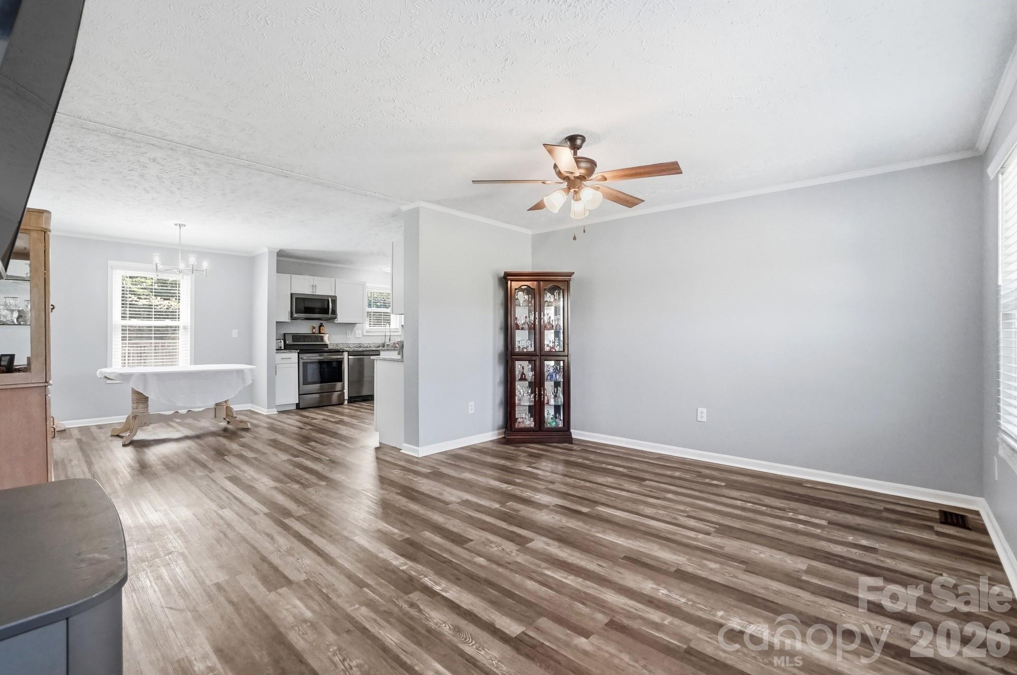 288 Farris Road Property Photo 10