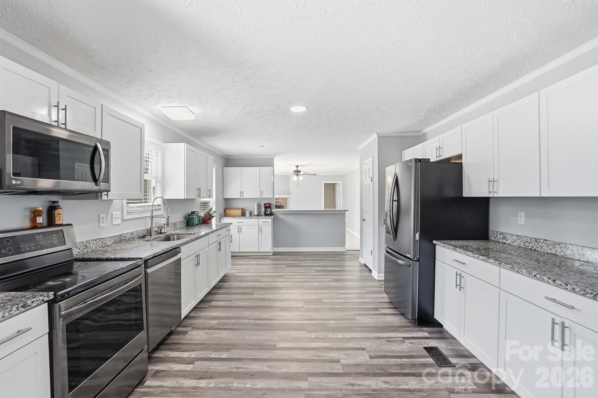 288 Farris Road Property Photo 14