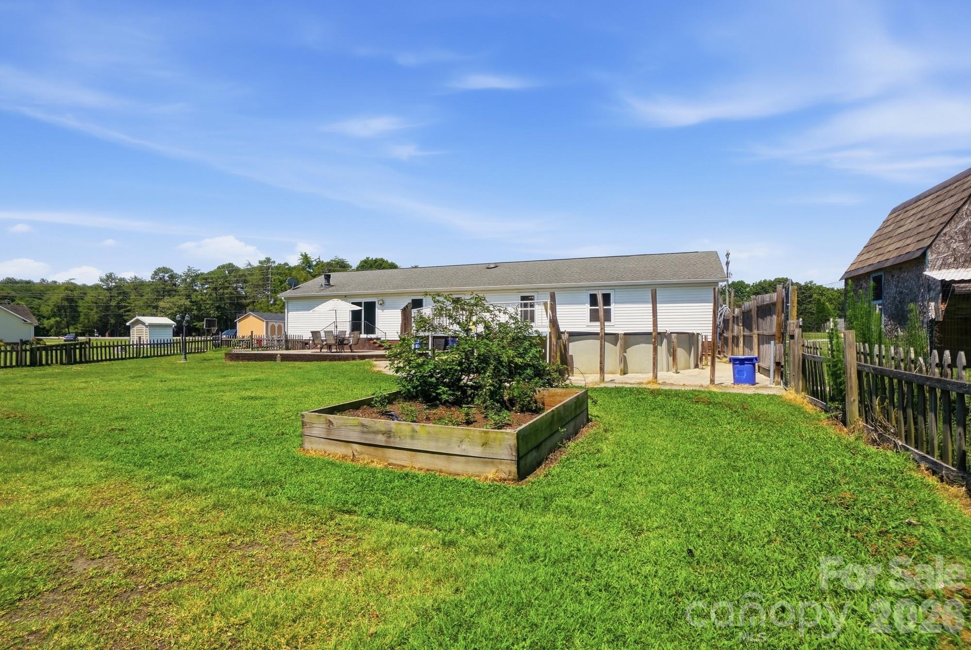 288 Farris Road Property Photo 42
