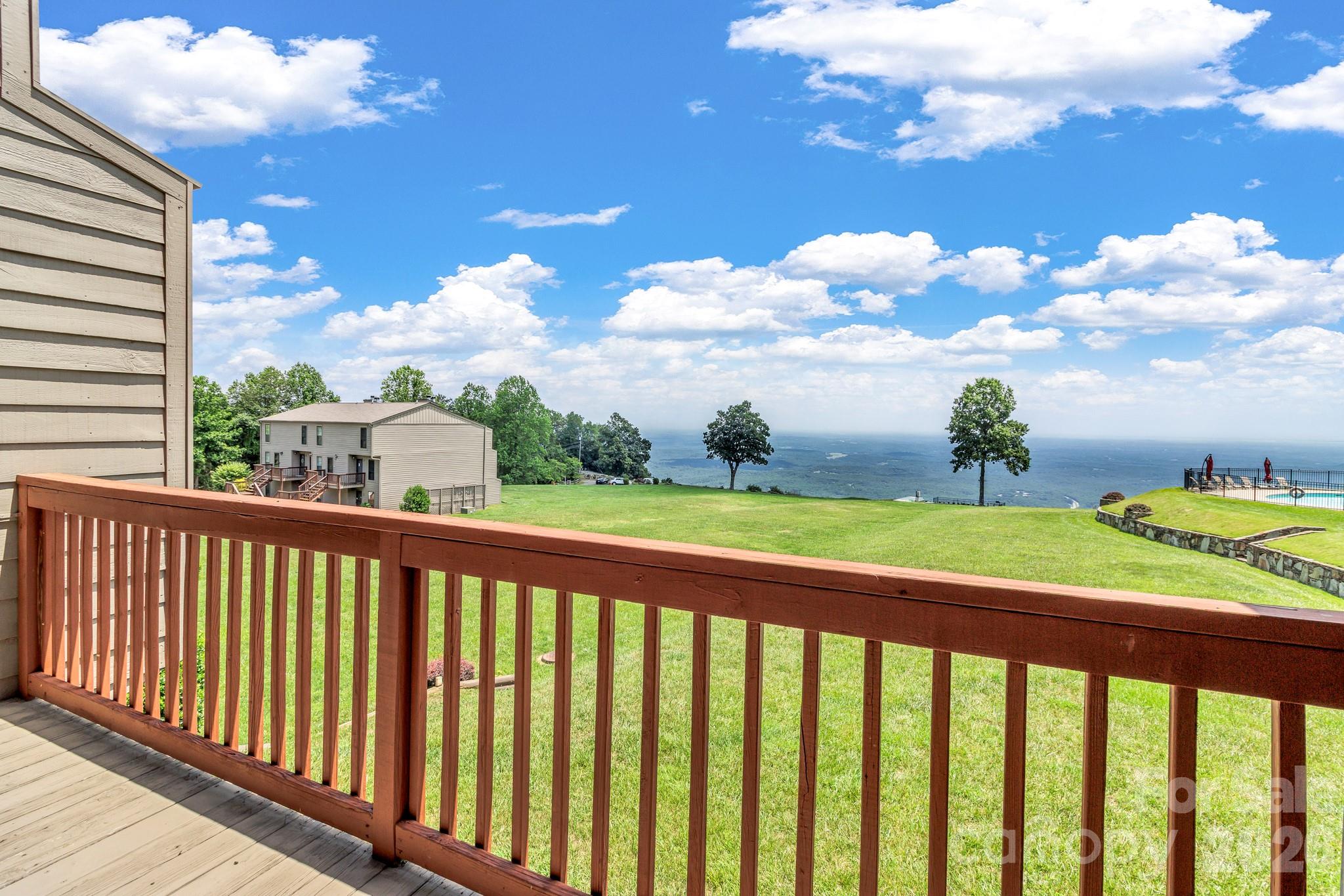 2881 White Oak Mountain Road B-11 Property Photo 12