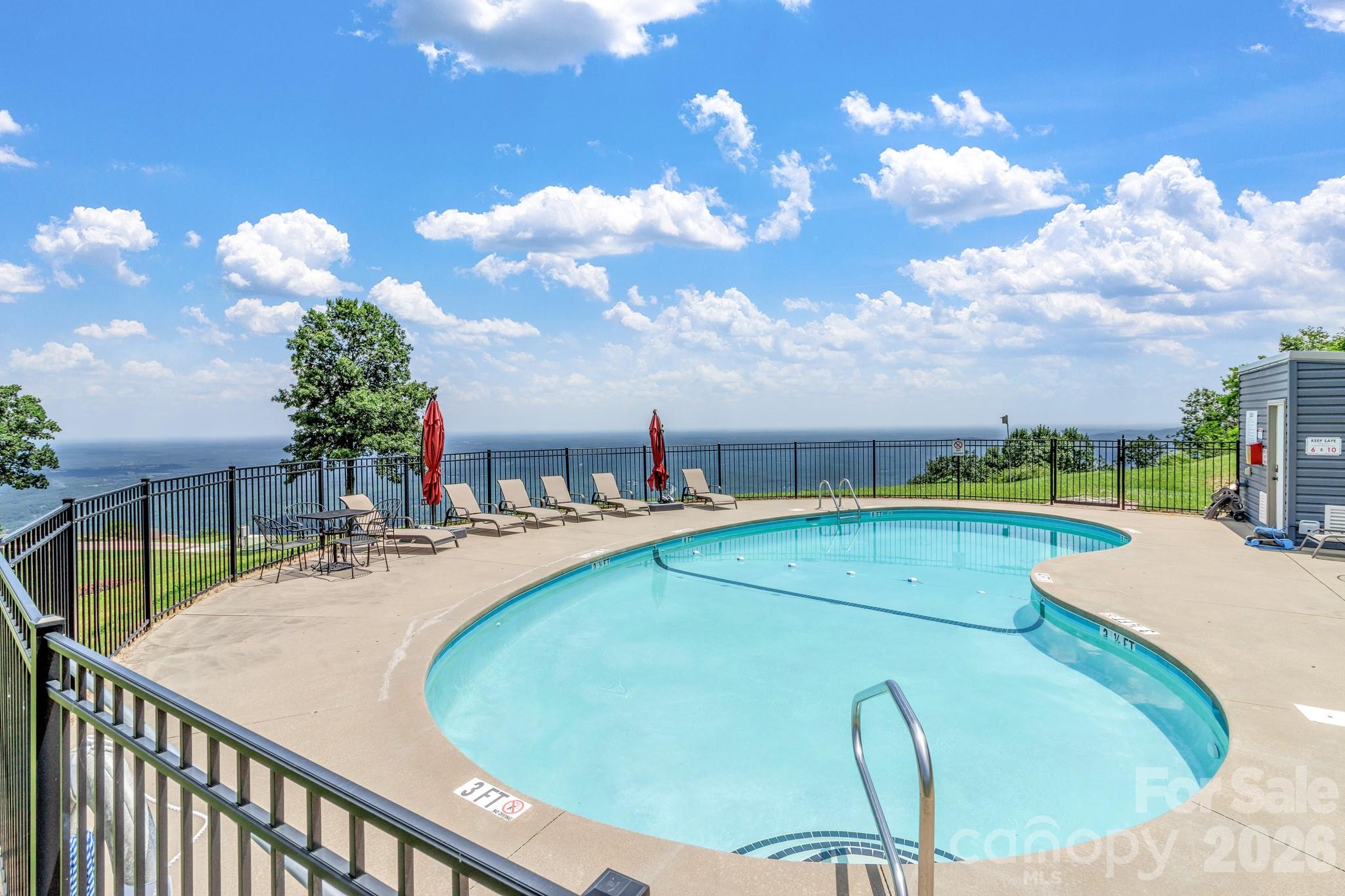 2881 White Oak Mountain Road B-11 Property Photo 14