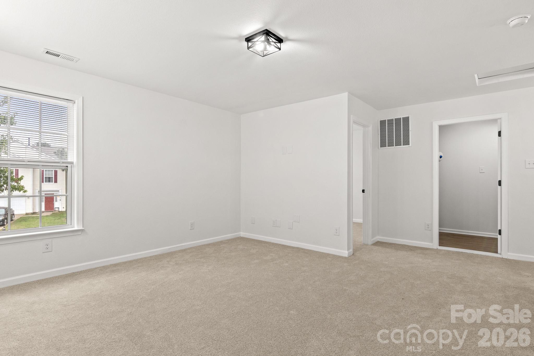 426 Brookhollow Drive Property Photo 32