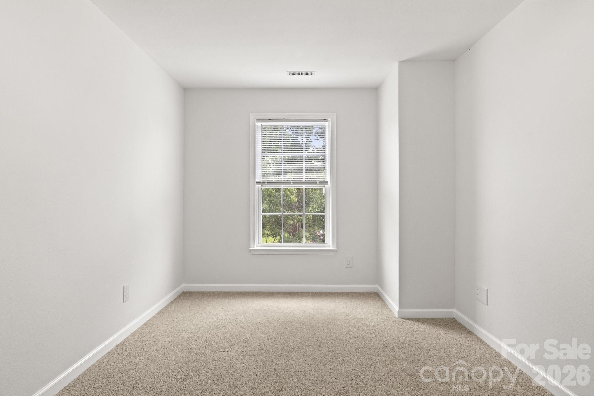 426 Brookhollow Drive Property Photo 33