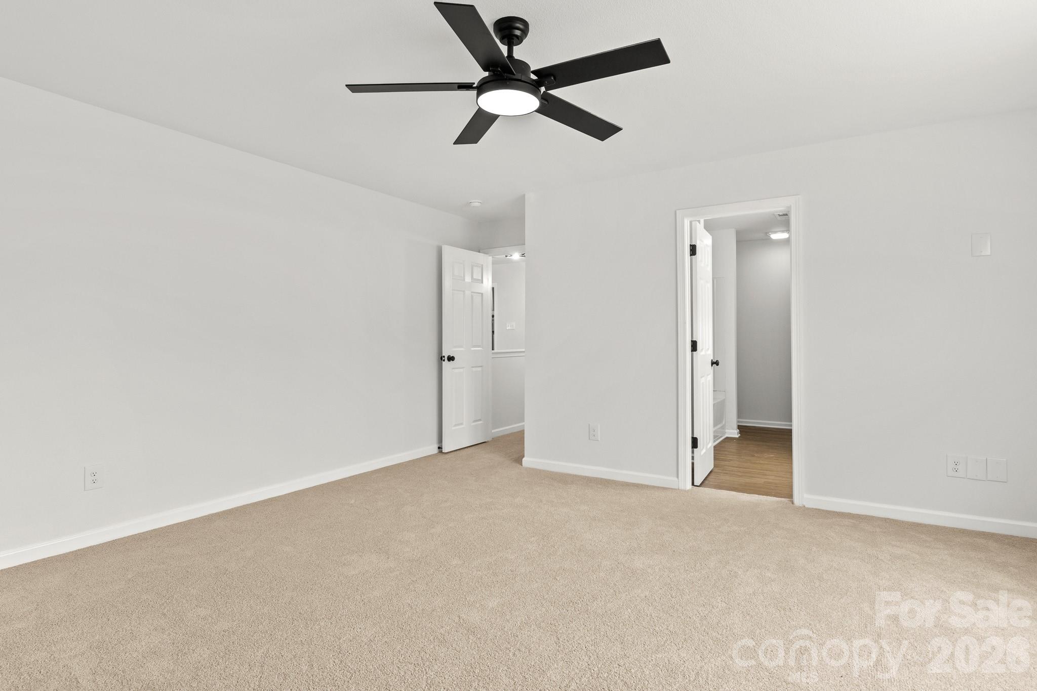 426 Brookhollow Drive Property Photo 39