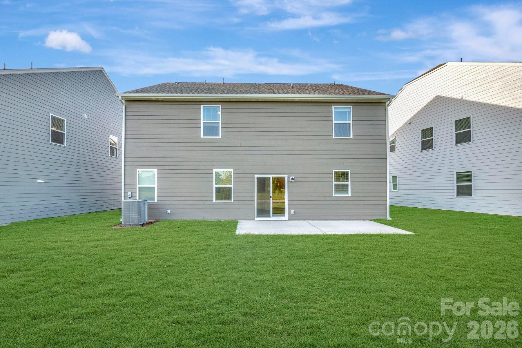 1346 Fremont Drive Property Photo 2
