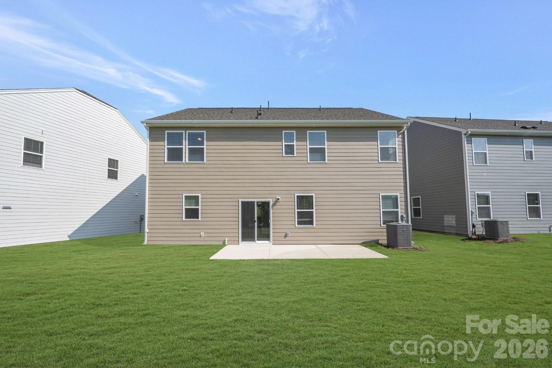 1354 Fremont Drive Property Photo 2