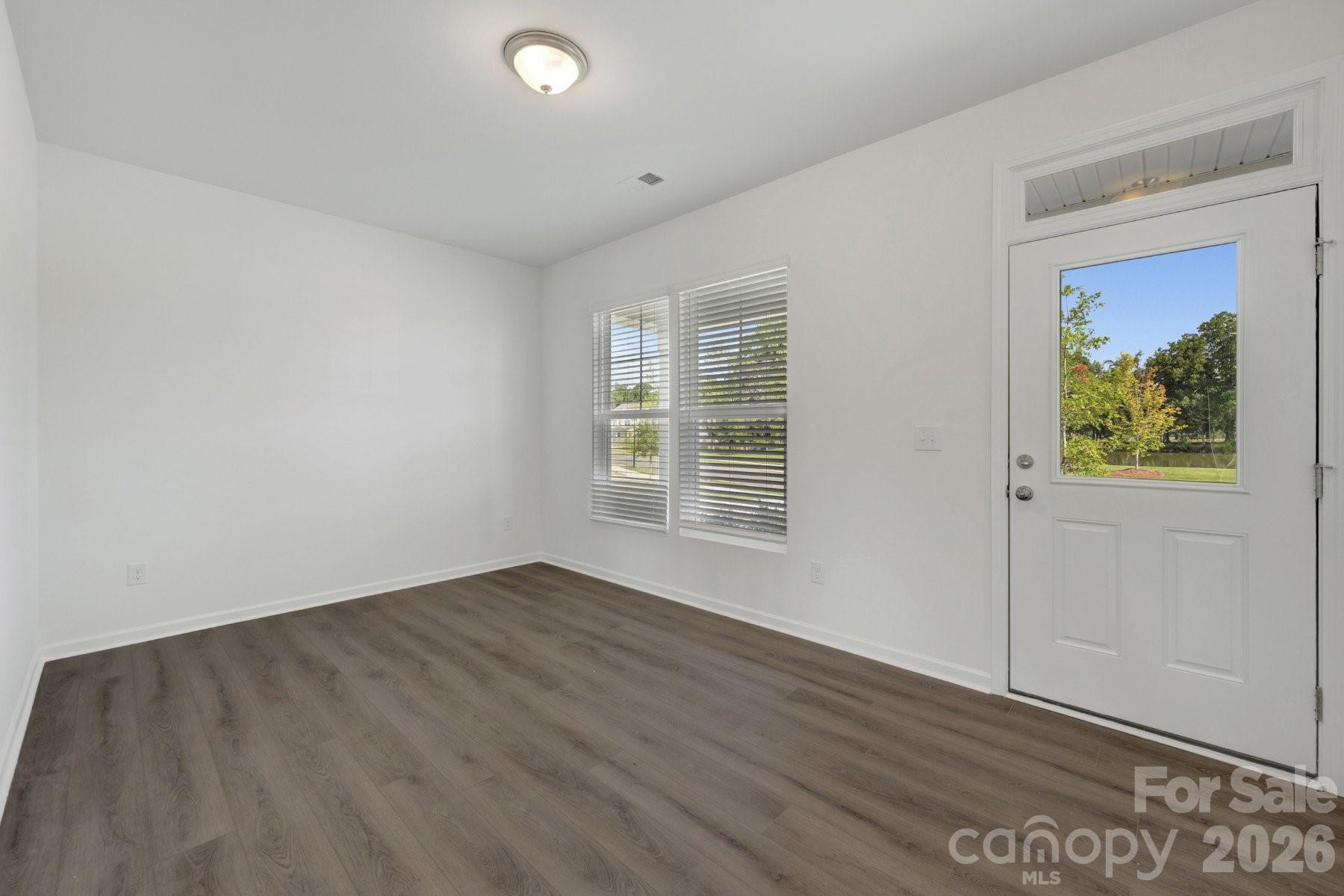 1354 Fremont Drive Property Photo 3