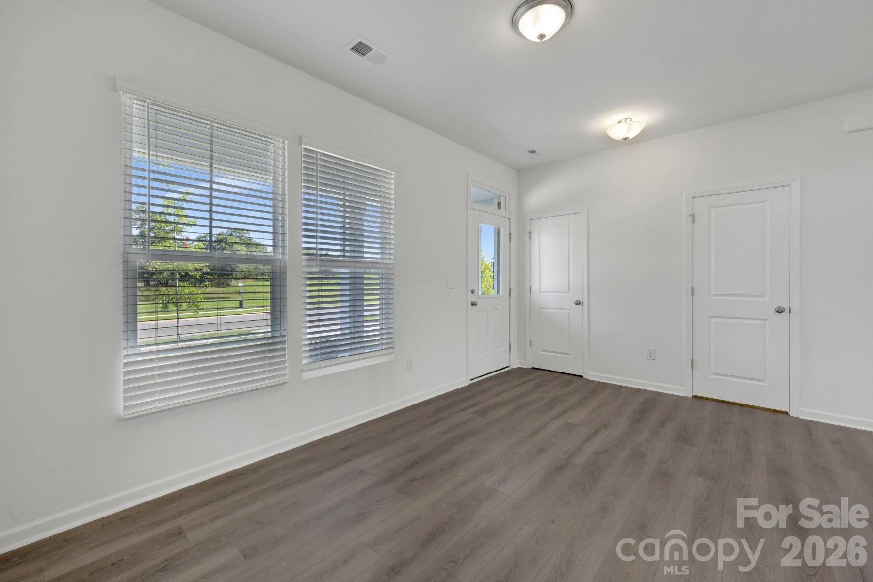 1354 Fremont Drive Property Photo 4