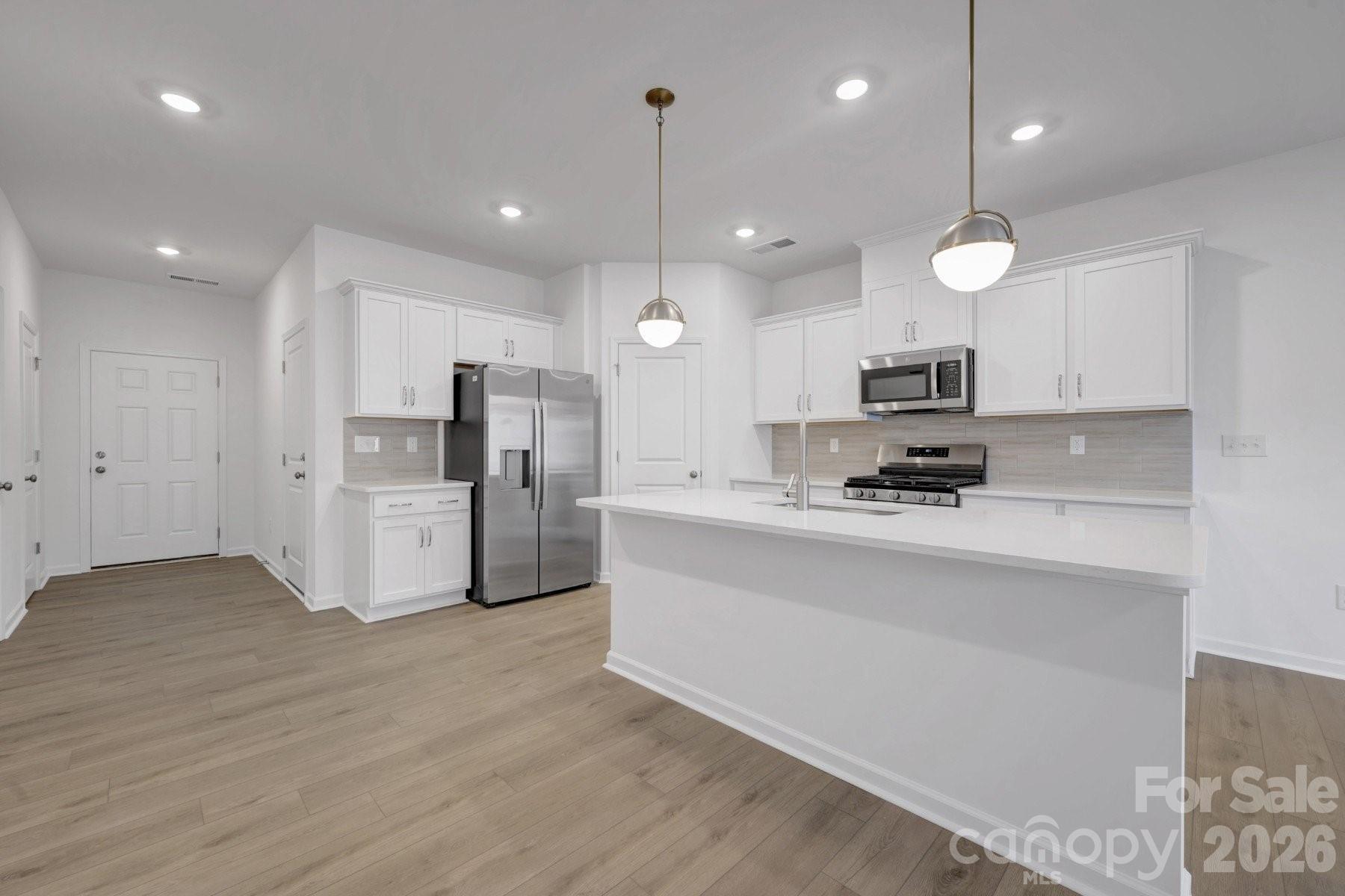 2694 Yeager Drive Property Photo 6