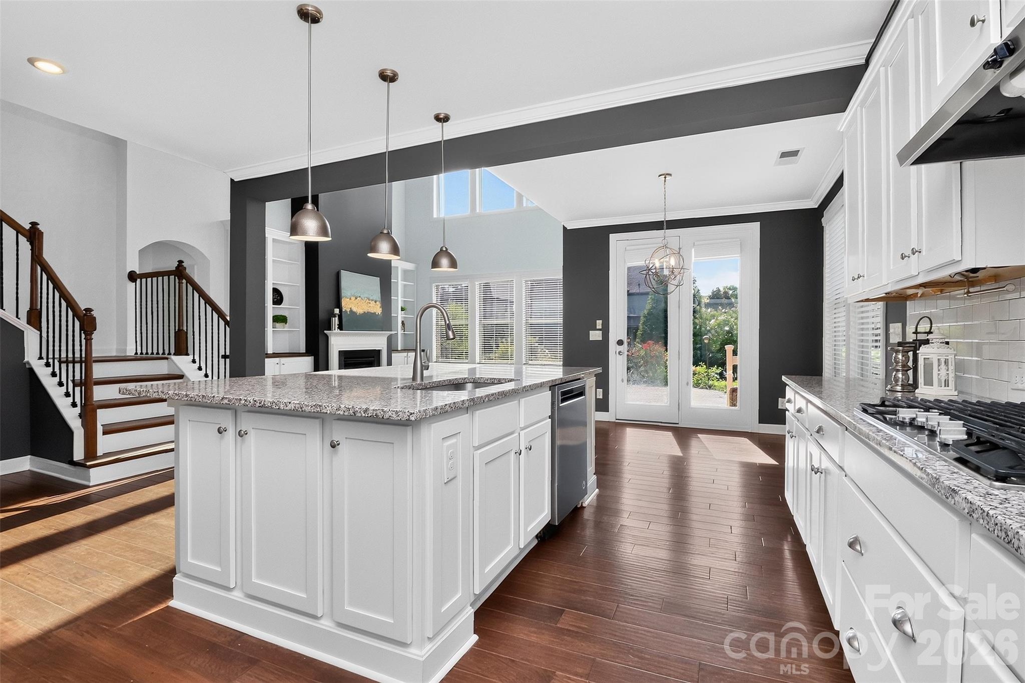 6071 Drave Lane Property Photo 17