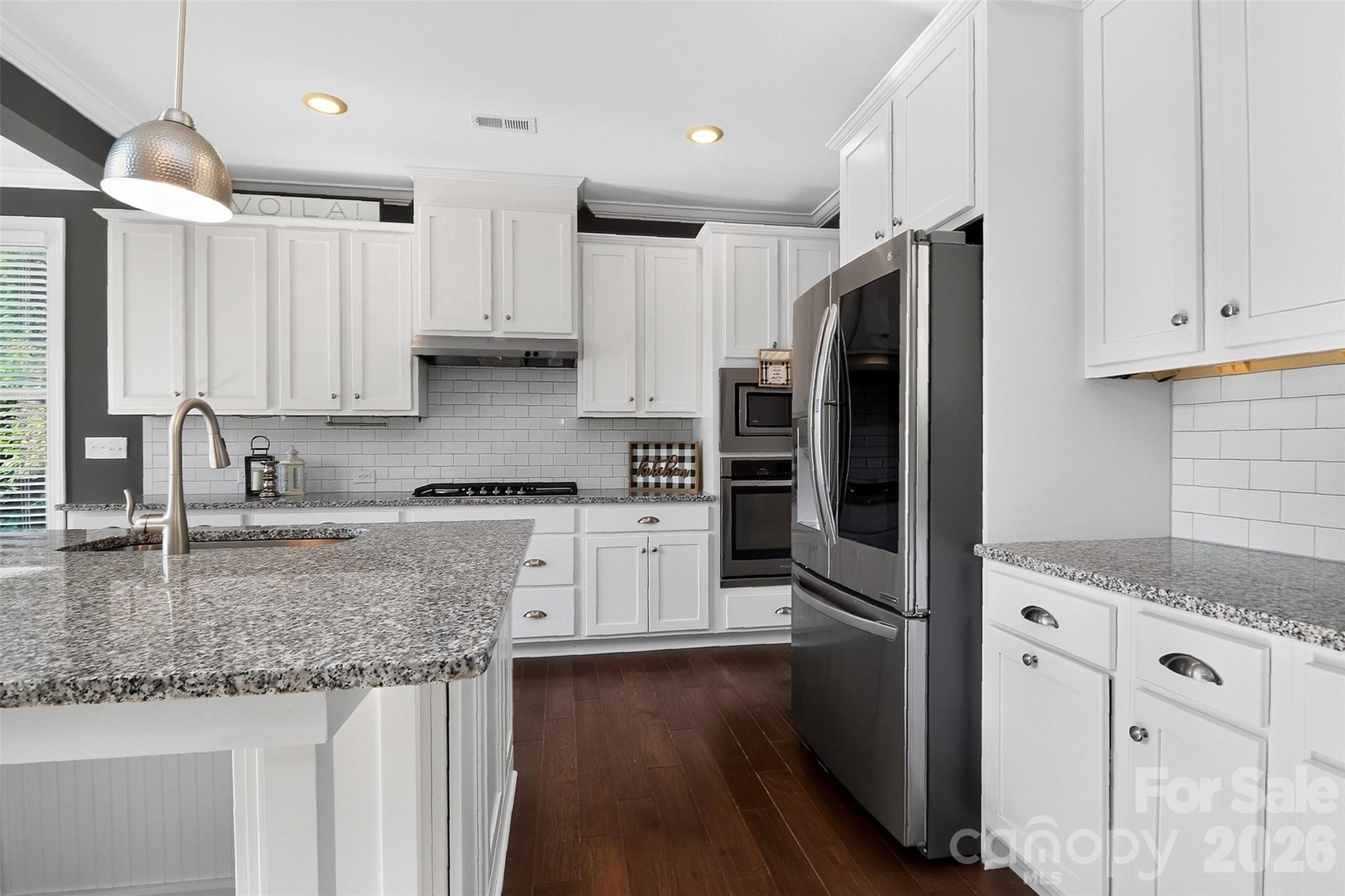 6071 Drave Lane Property Photo 18
