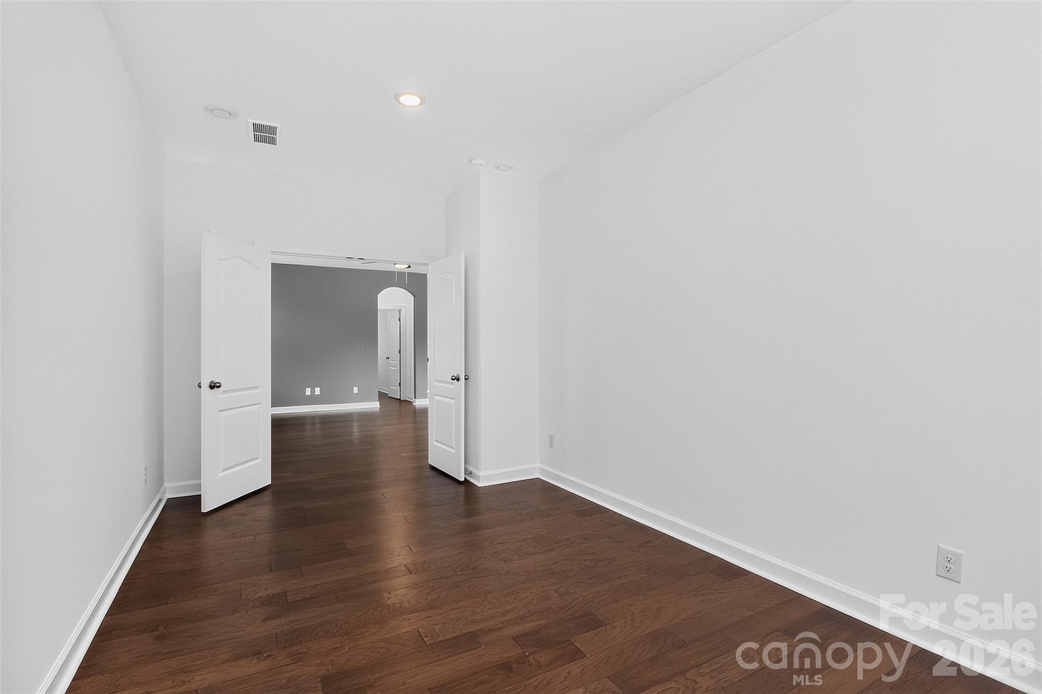 6071 Drave Lane Property Photo 35