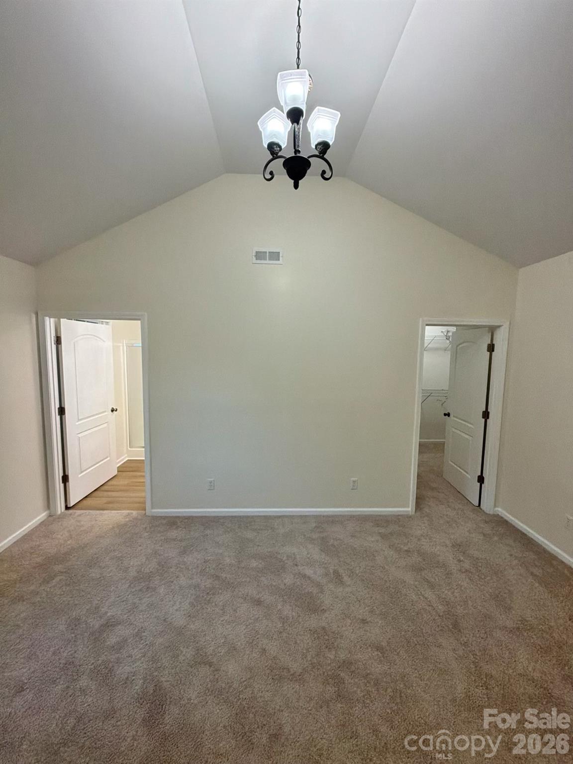 917 W Pine Street Property Photo 11