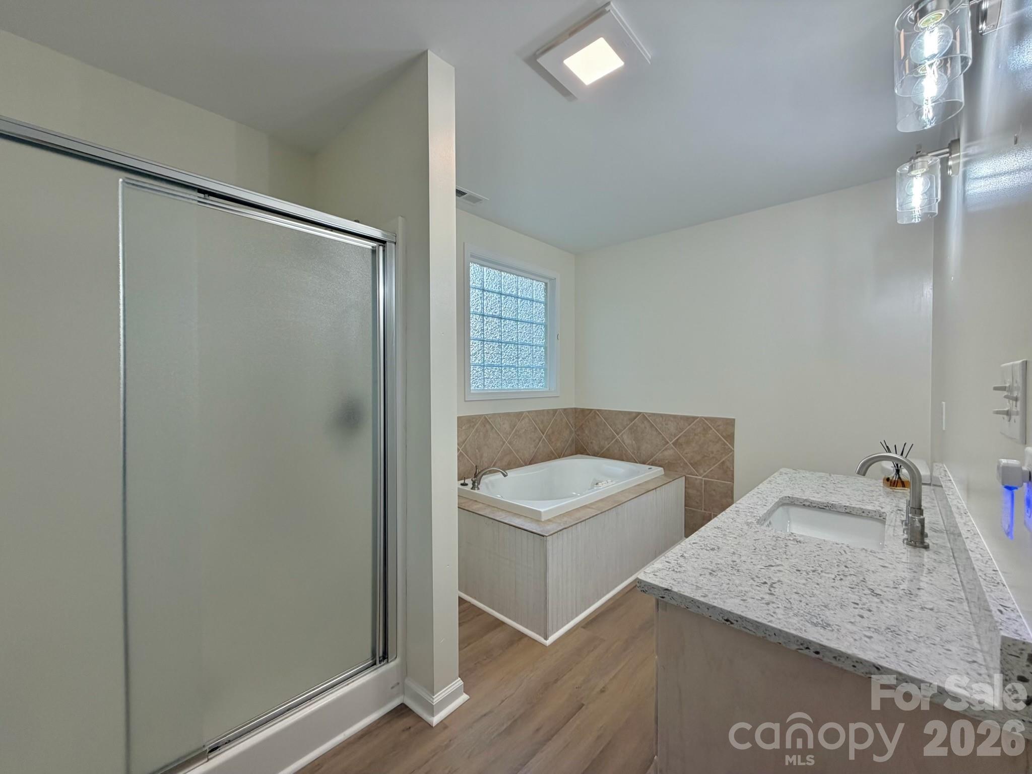 917 W Pine Street Property Photo 13