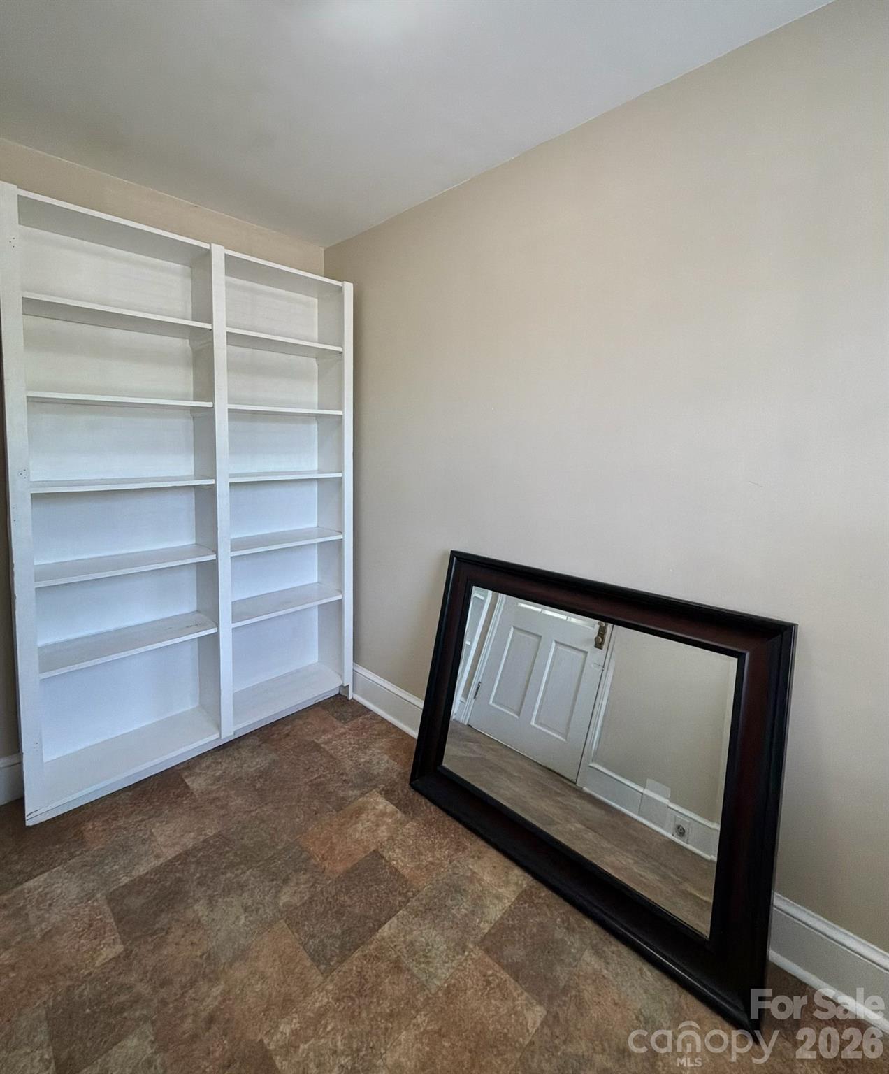 917 W Pine Street Property Photo 20
