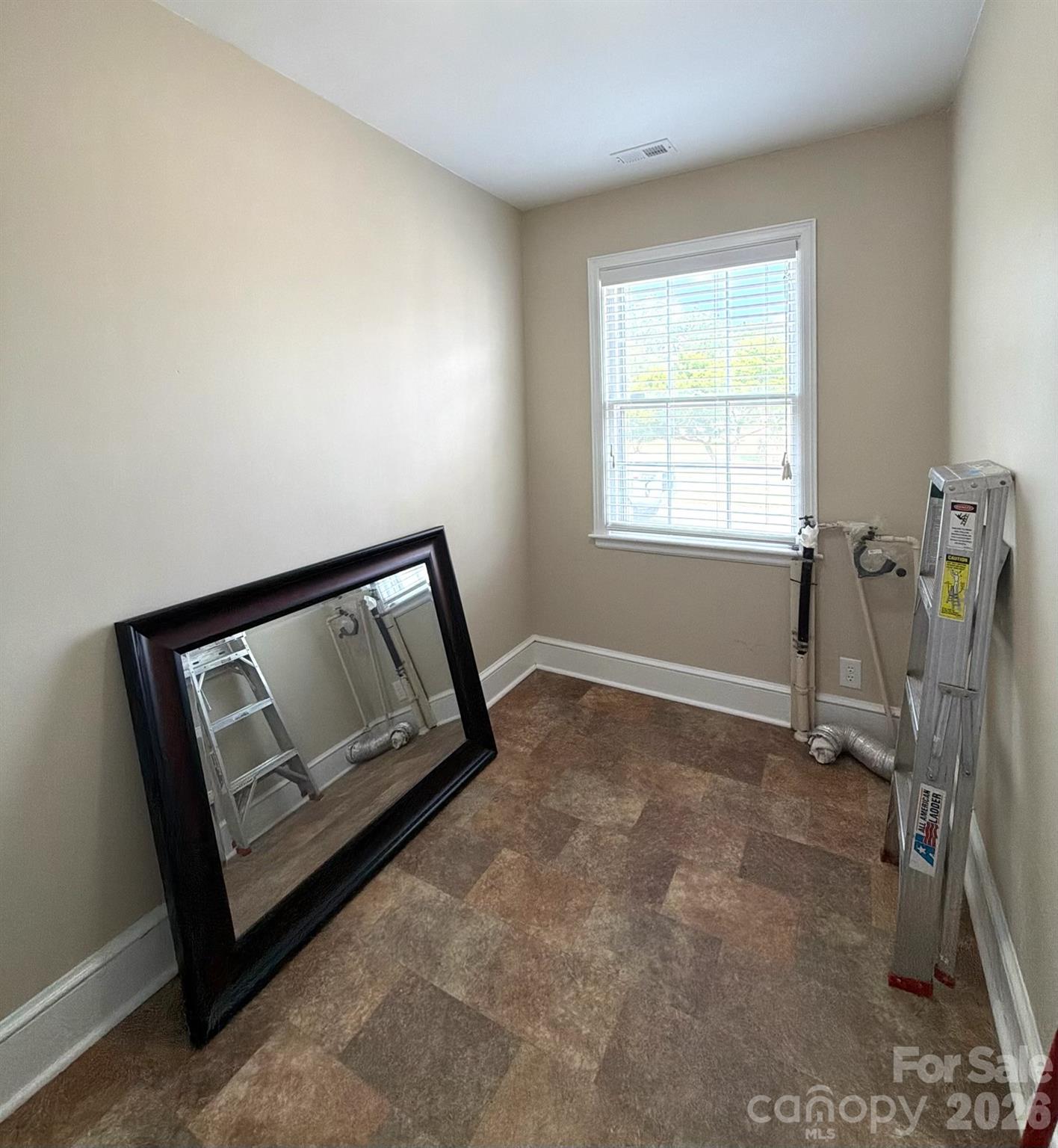 917 W Pine Street Property Photo 21