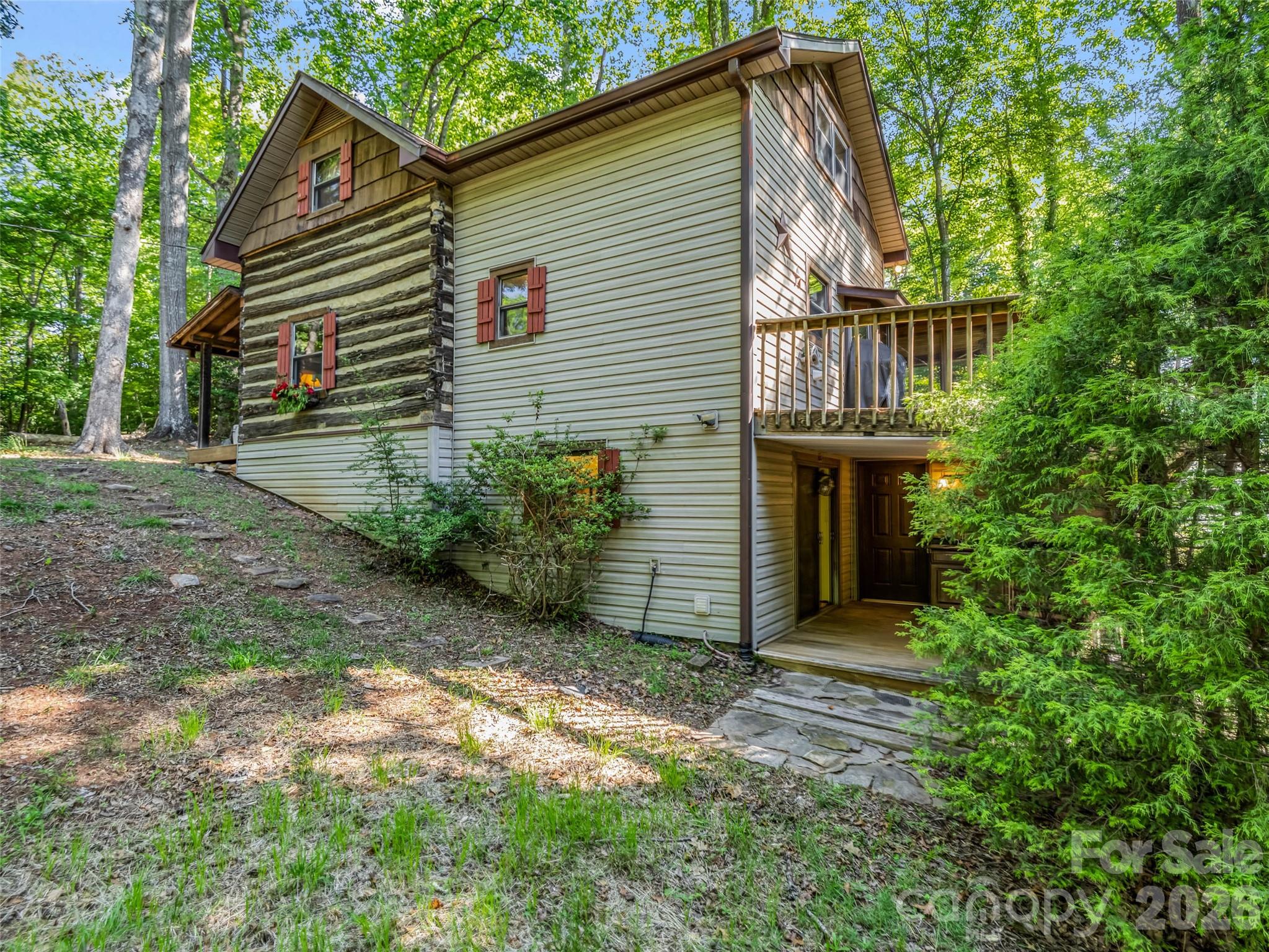1208 Forest Lake Heights Drive Property Photo 8