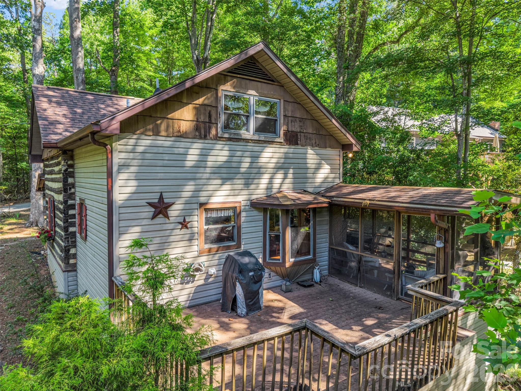 1208 Forest Lake Heights Drive Property Photo 11
