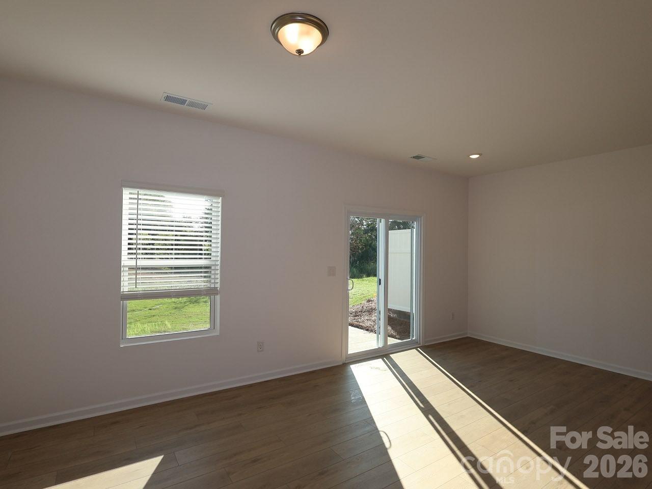 781 Kitfox Drive Property Photo 9